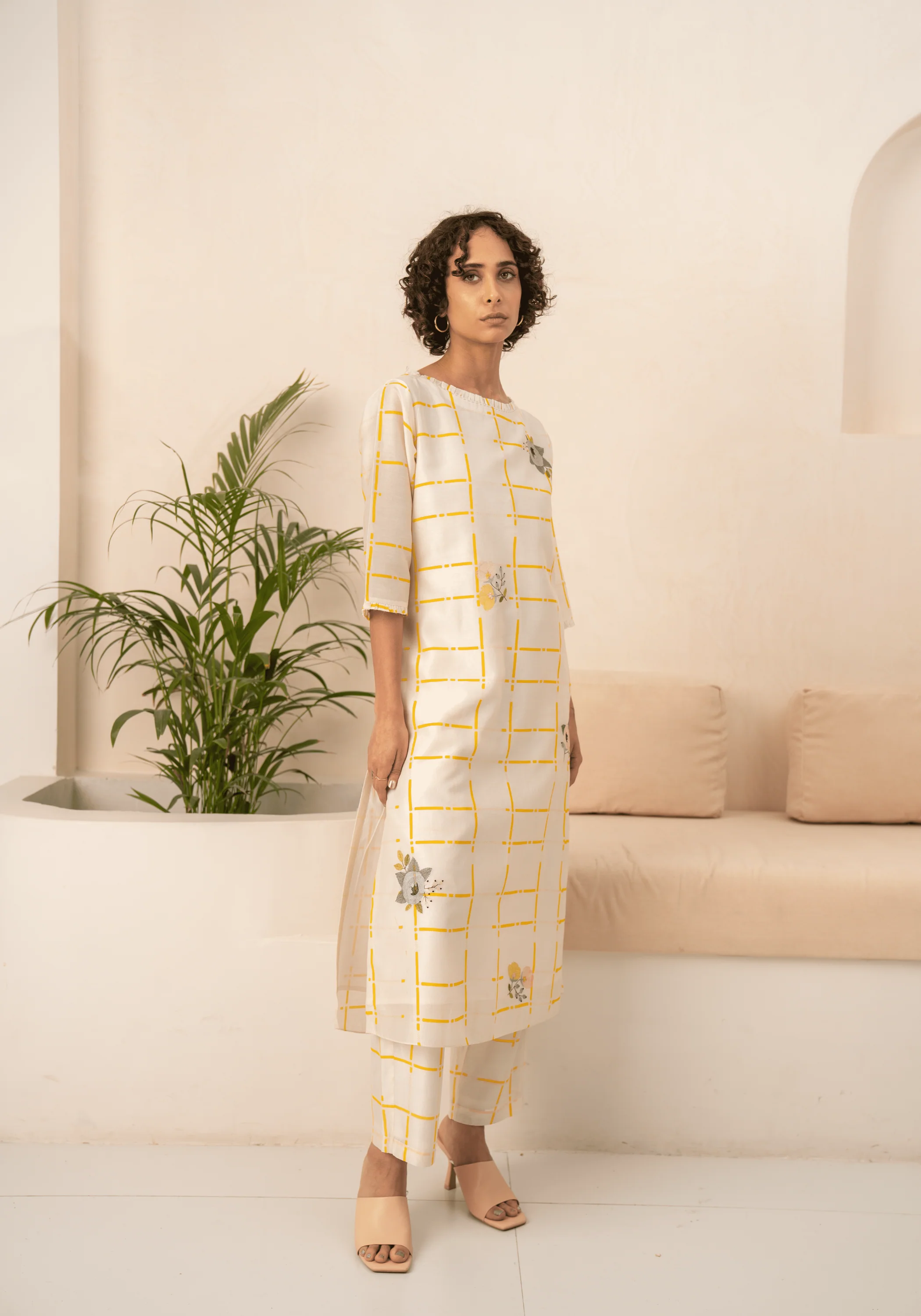 Embracing Elegance: Evoluzione's Kurta Sets for Every Occasion