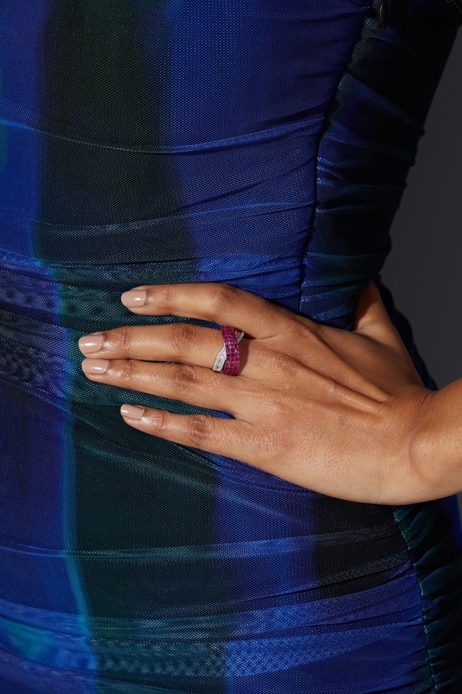 Foliage Twist Ring (Size 7)