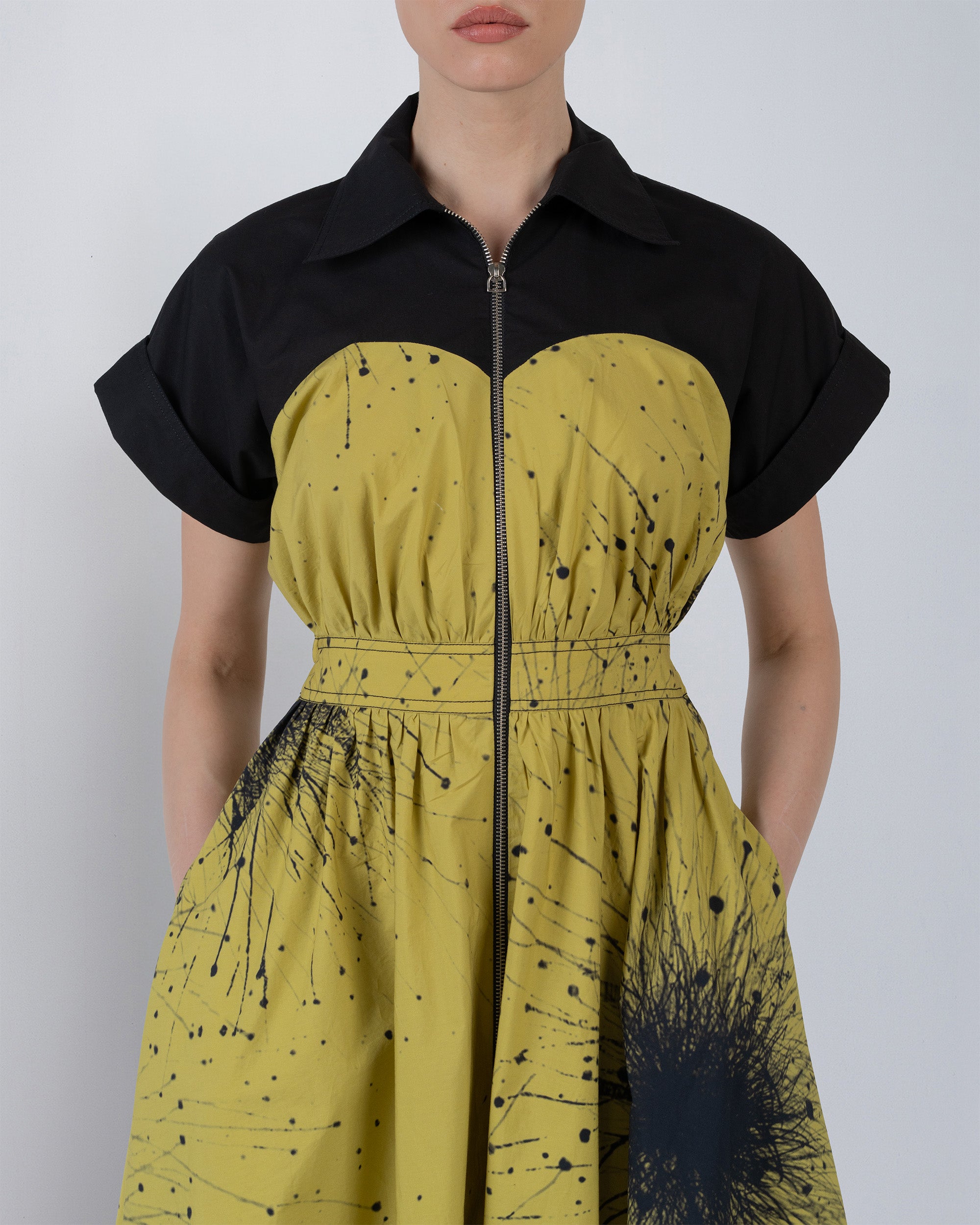 Cup Zipper Dress