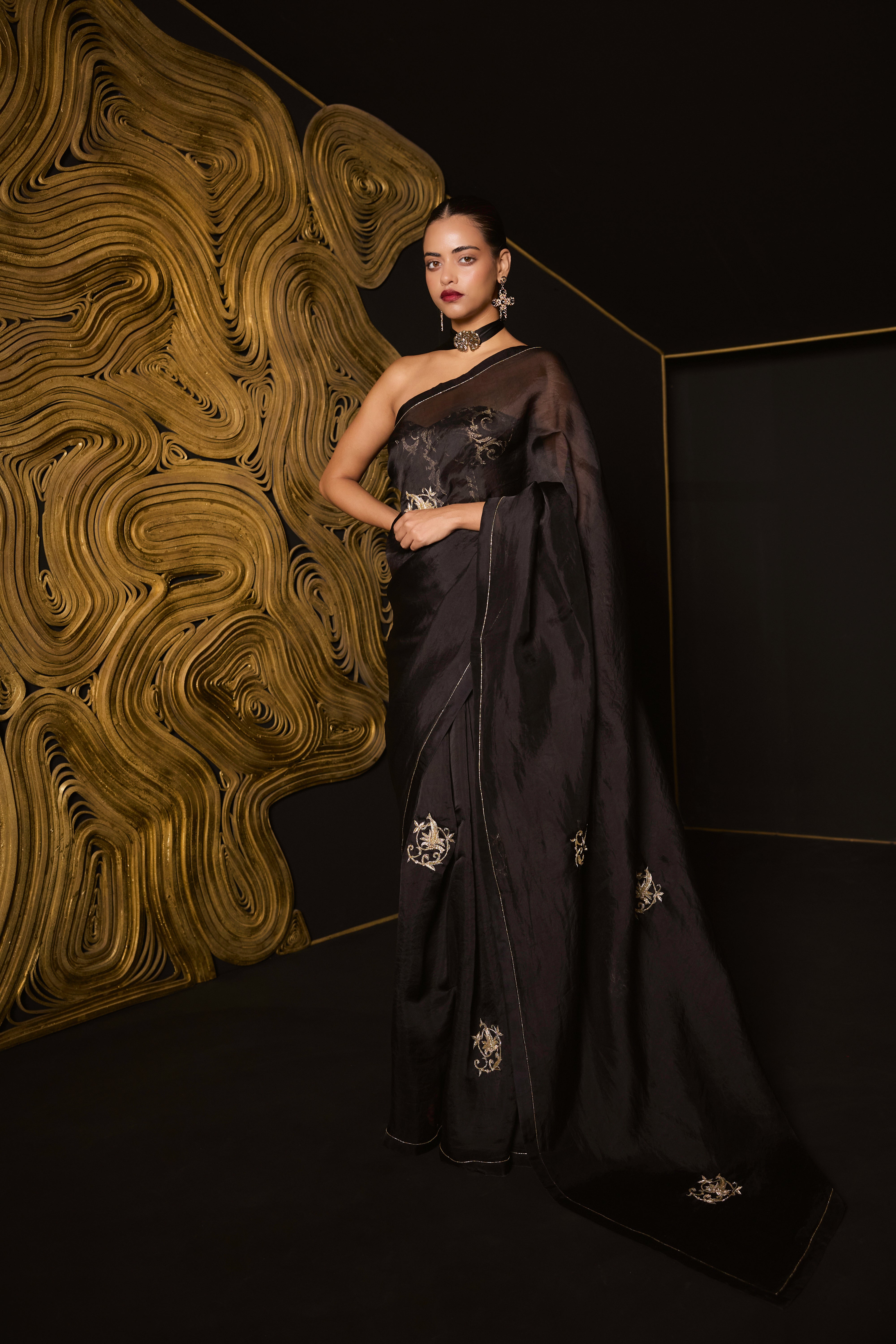 The 'midnight Kiss' Saree