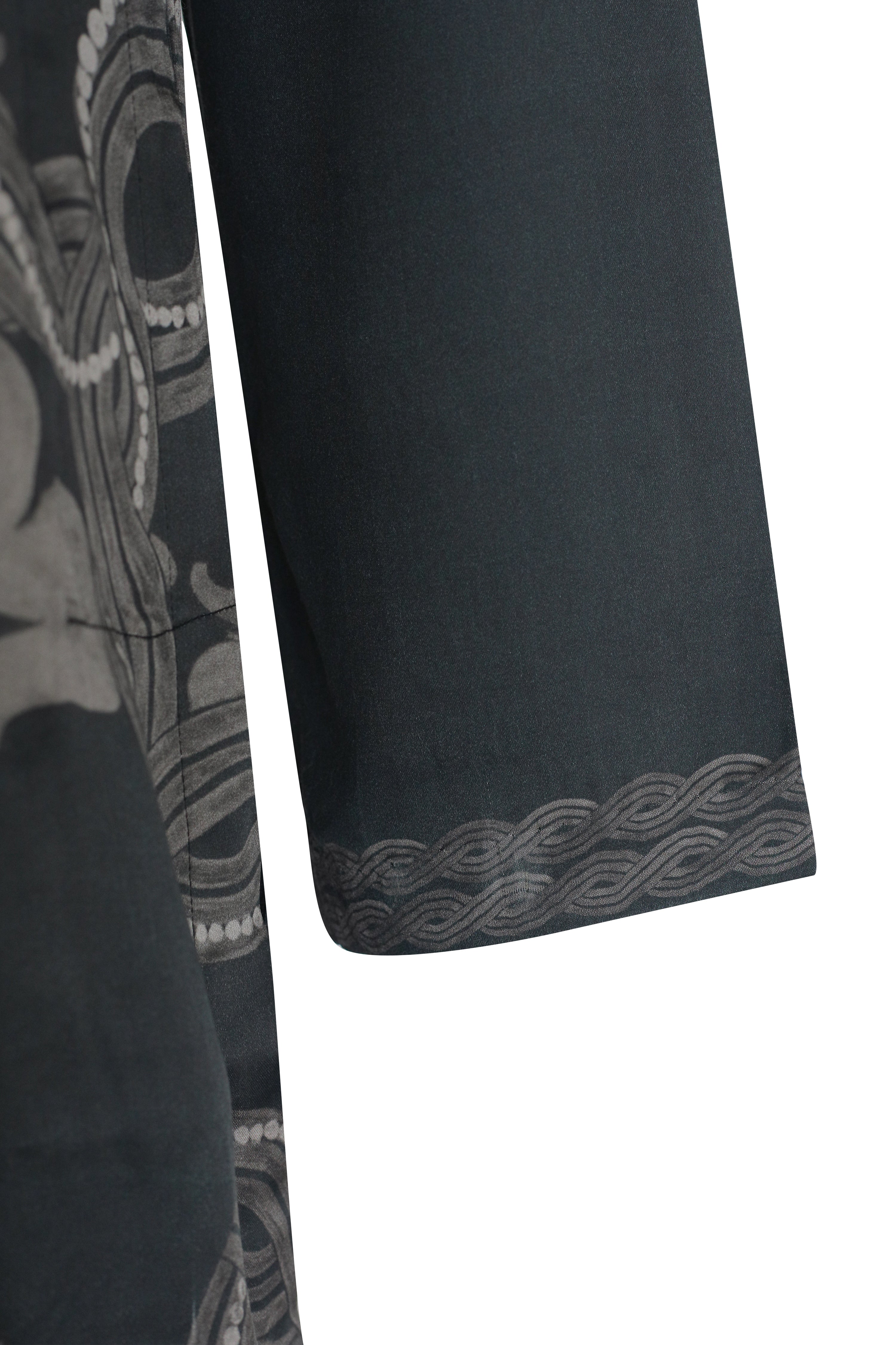 Queen's Necklace Kurta Set