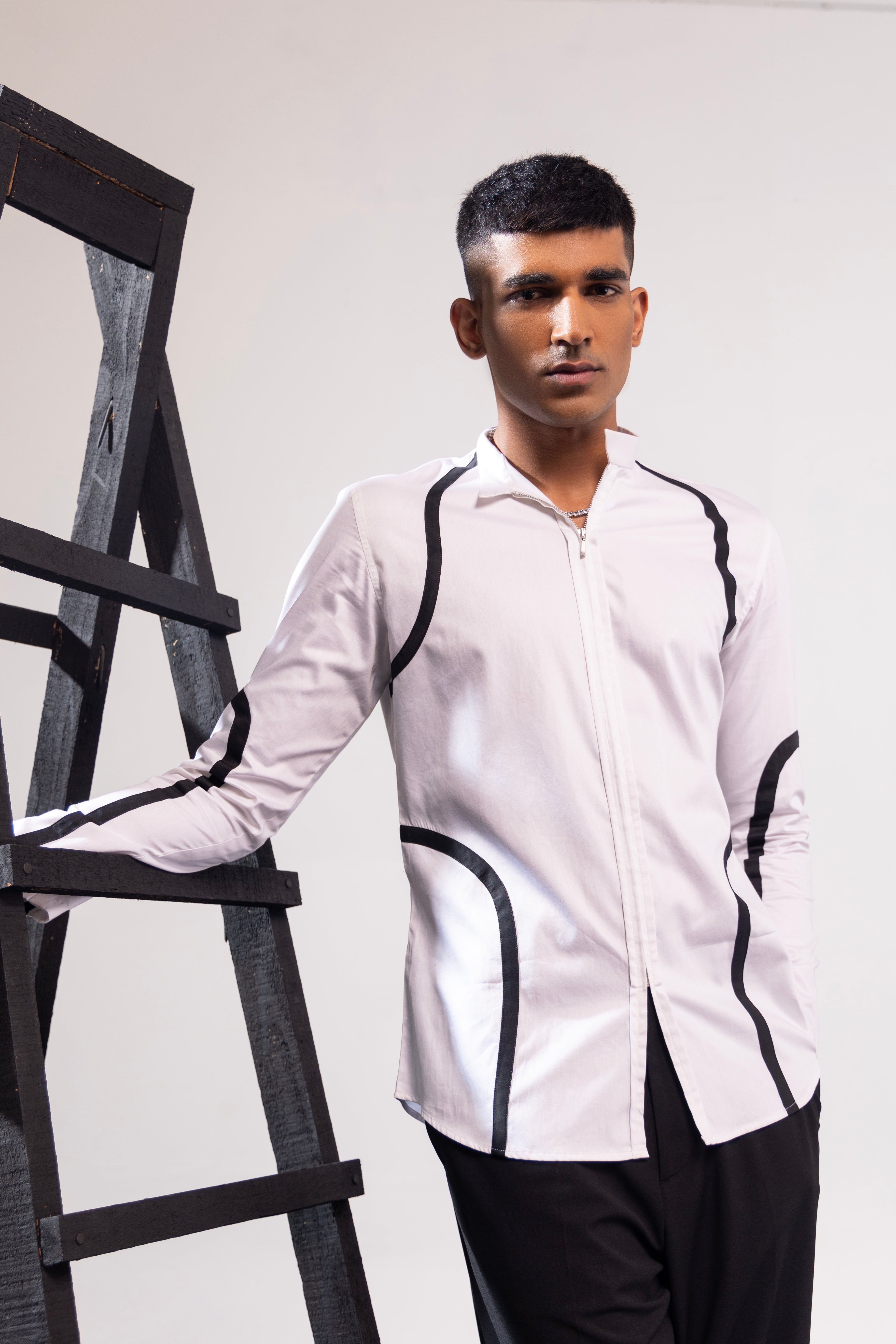 Zip - Tap White