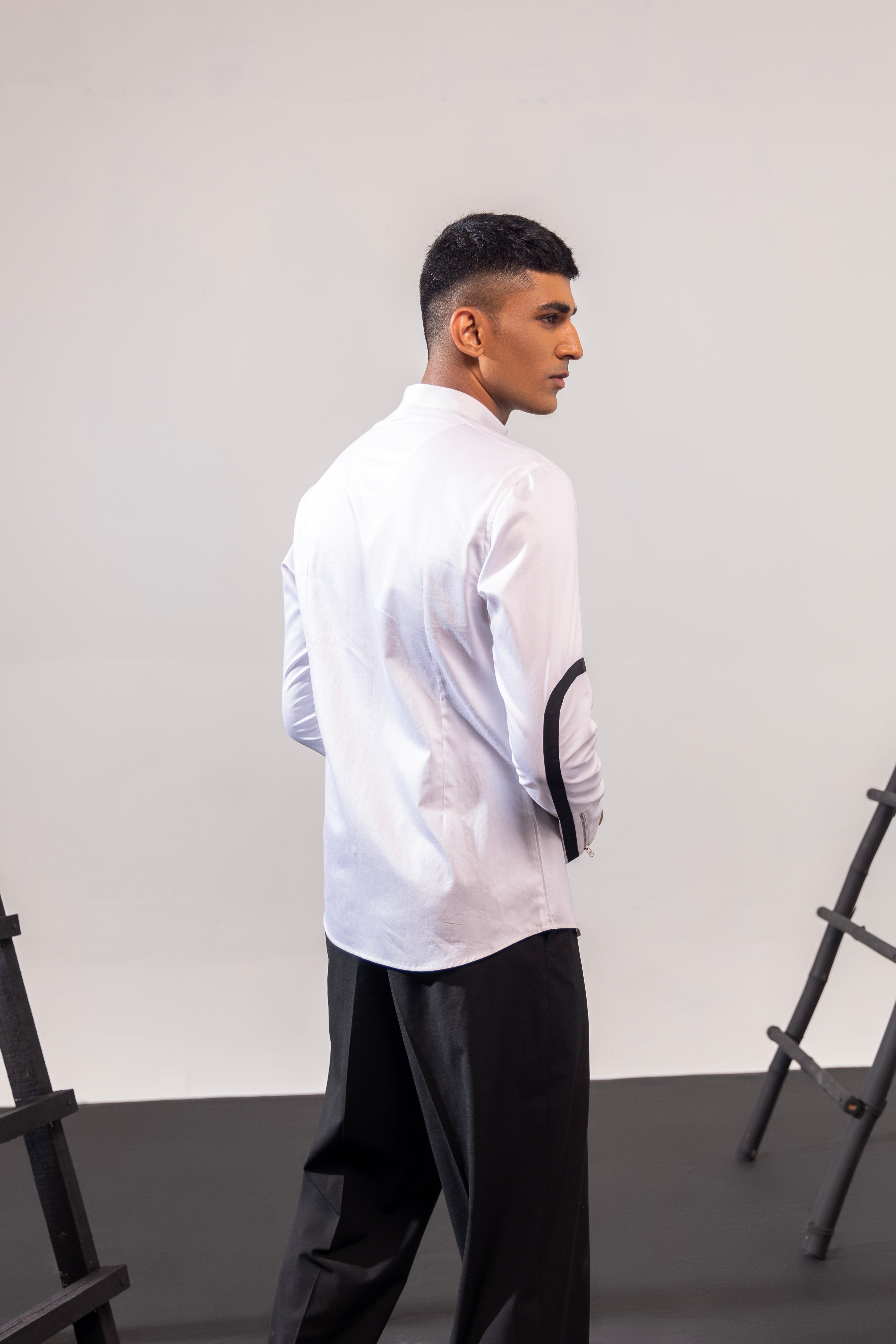 Zip - Tap White