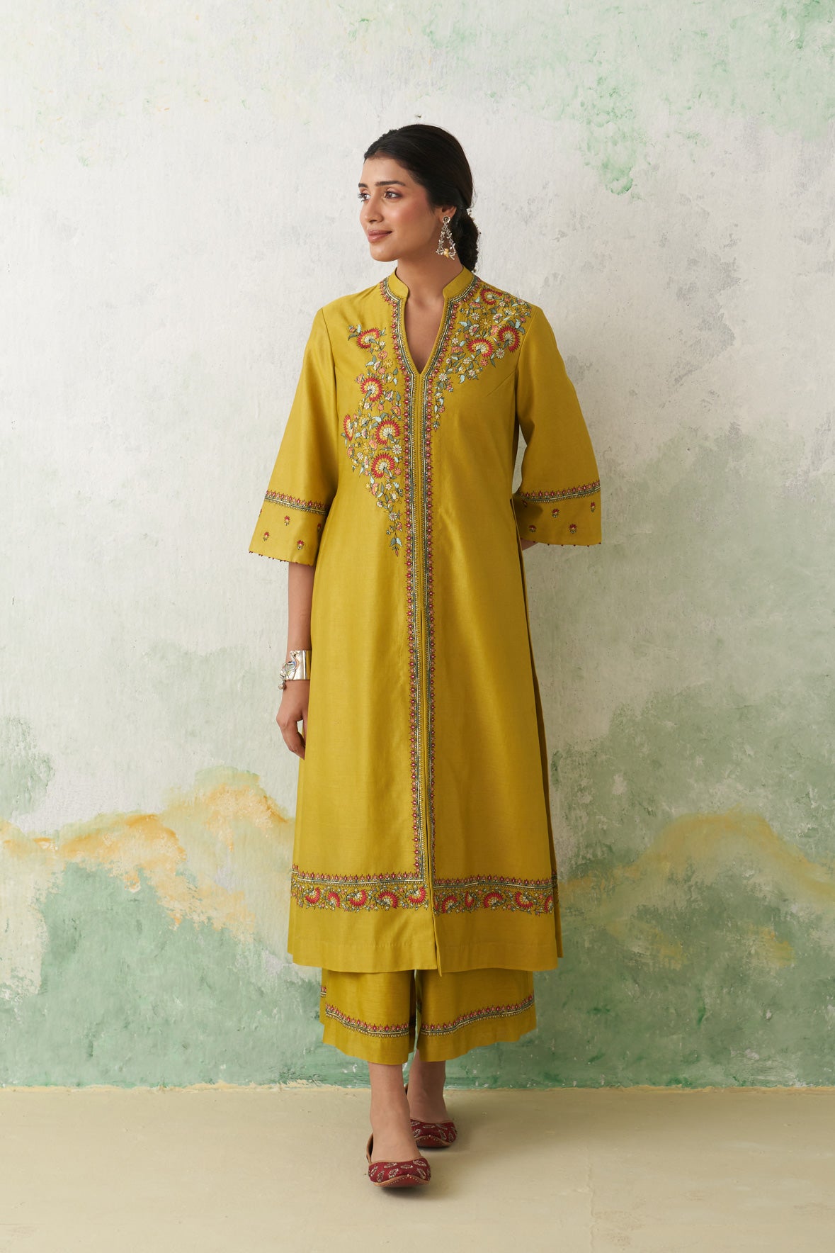 Kashmiri Kurta Set