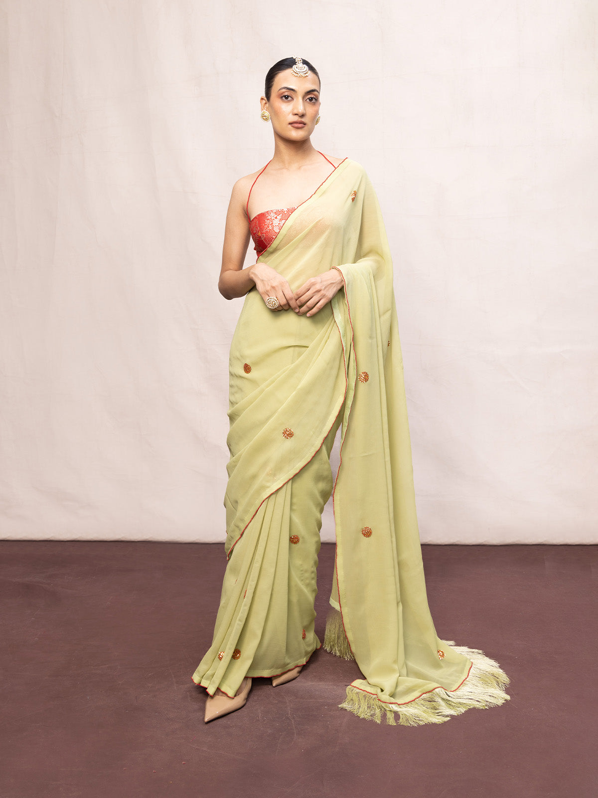 Handwoven Green Georgette Embroidered Saree