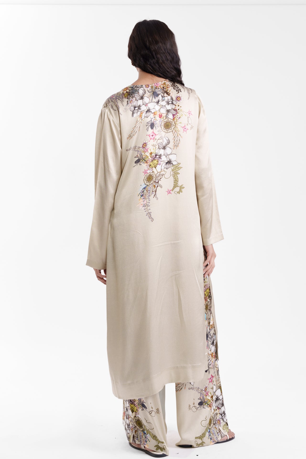 Printed Kurta And Trouser Set