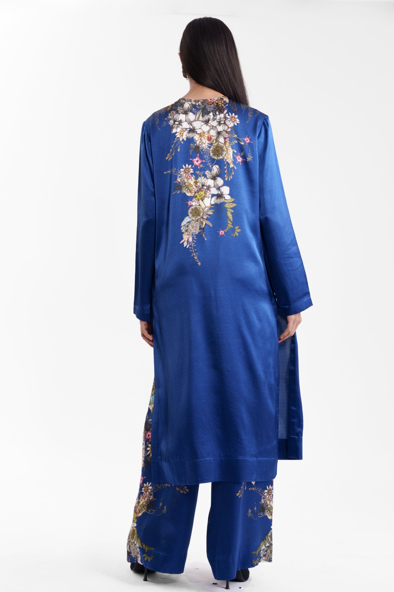 Printed Kurta And Trouser Set