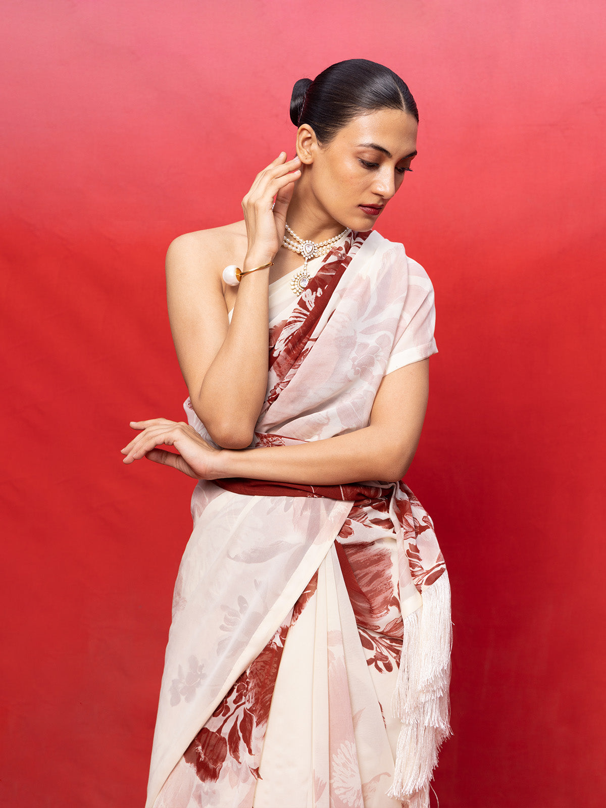 Handwoven Ivory Georgette Digital Print Saree