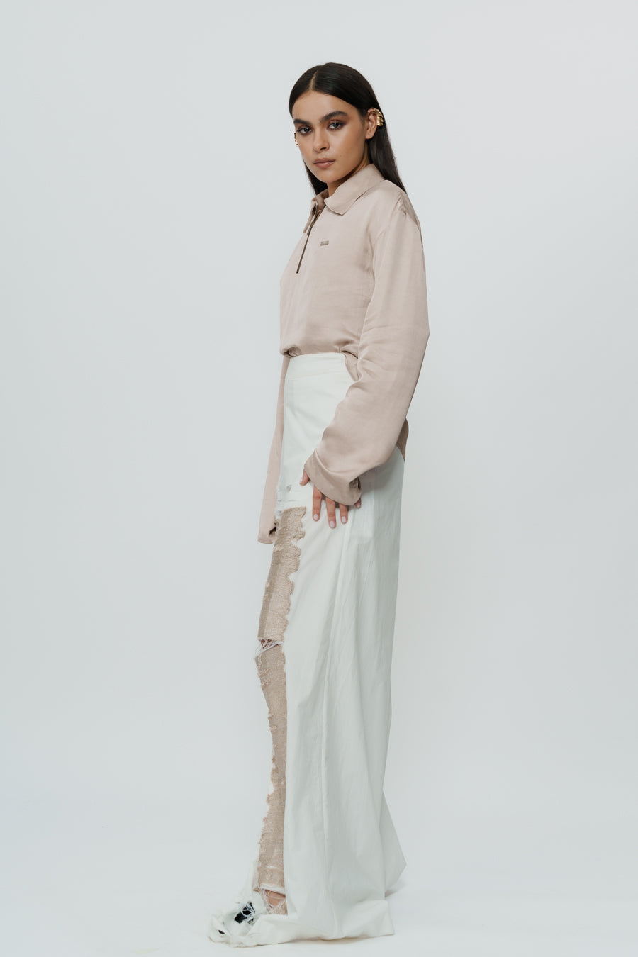 White Cotton Pants With Zari Work