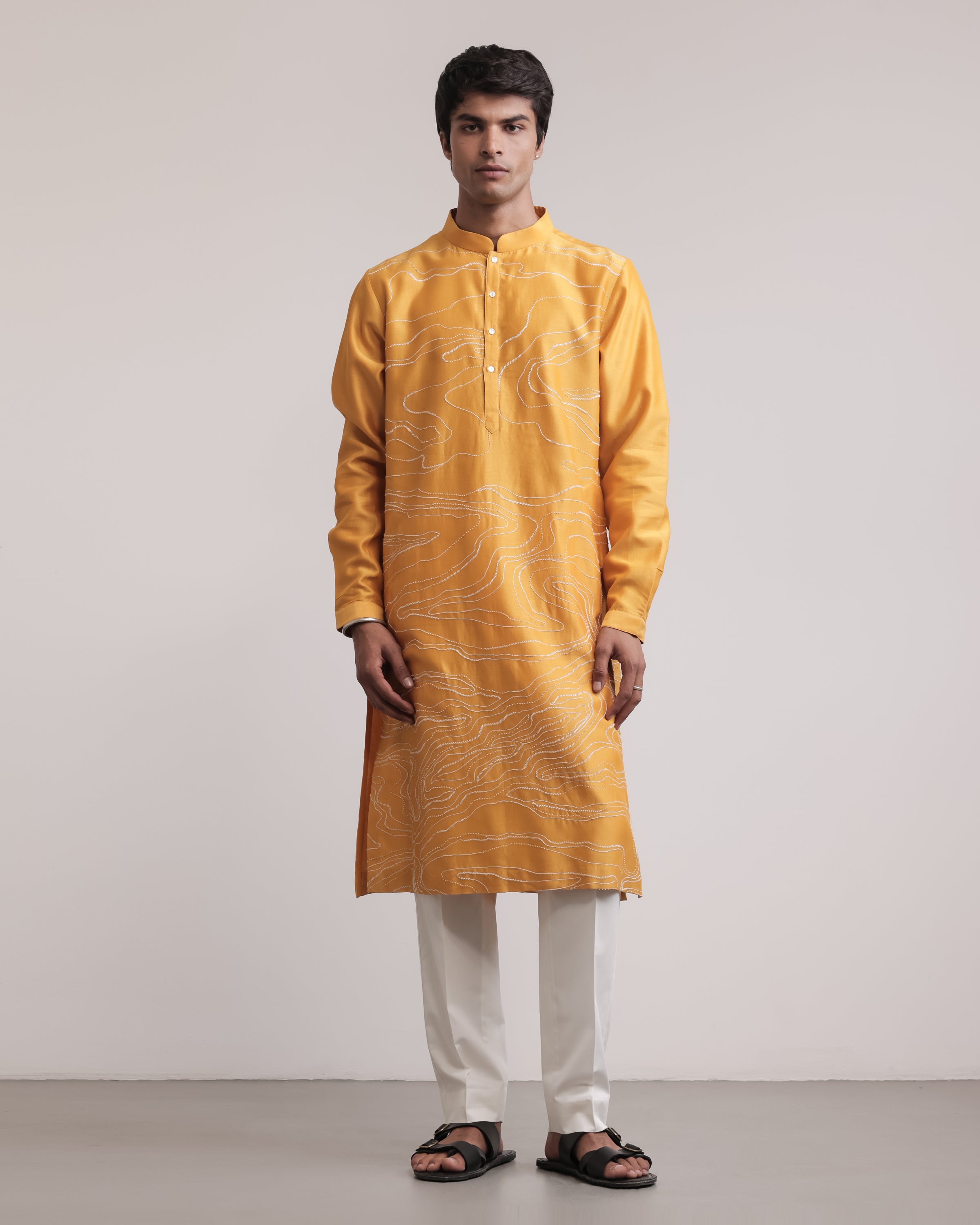 Pathway Outline Kurta Set