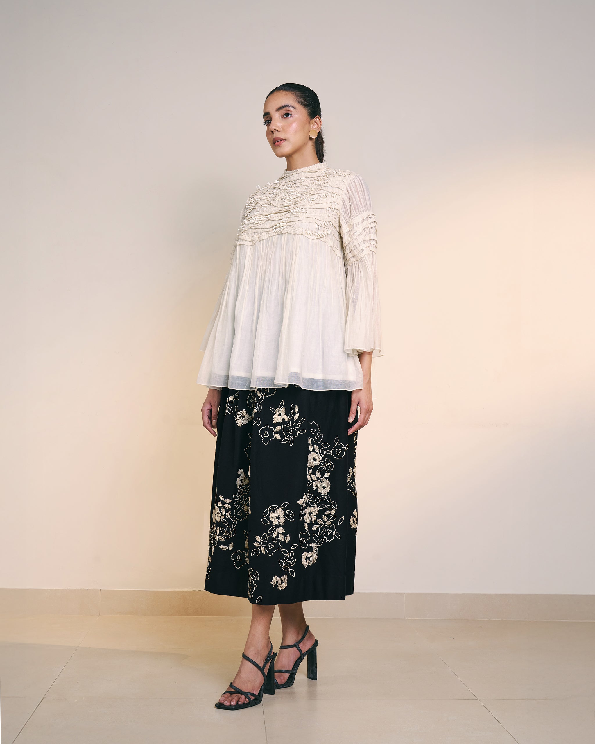 Off-white Fold Top