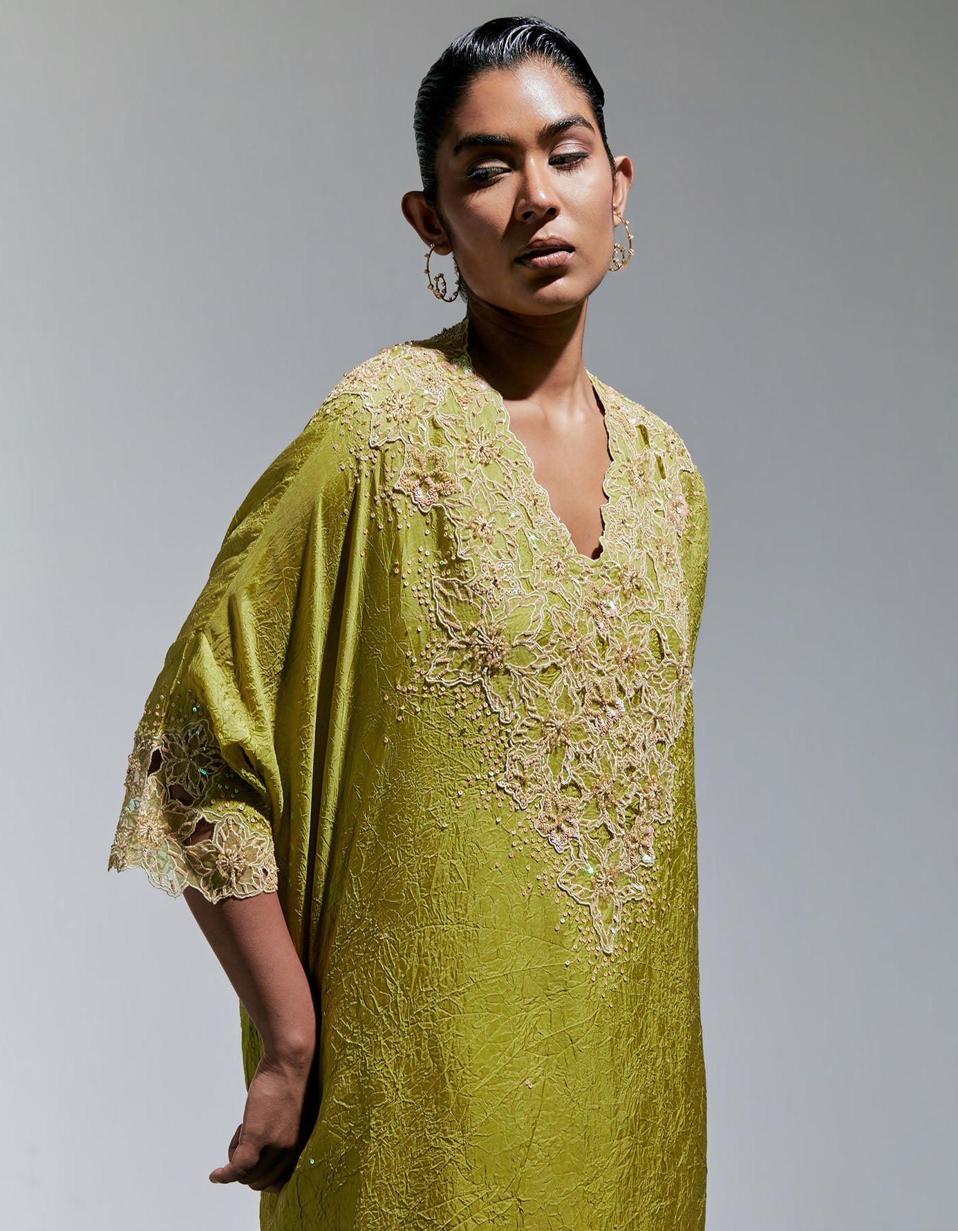 Henna Silk Kurta Set With Floral Thread Work