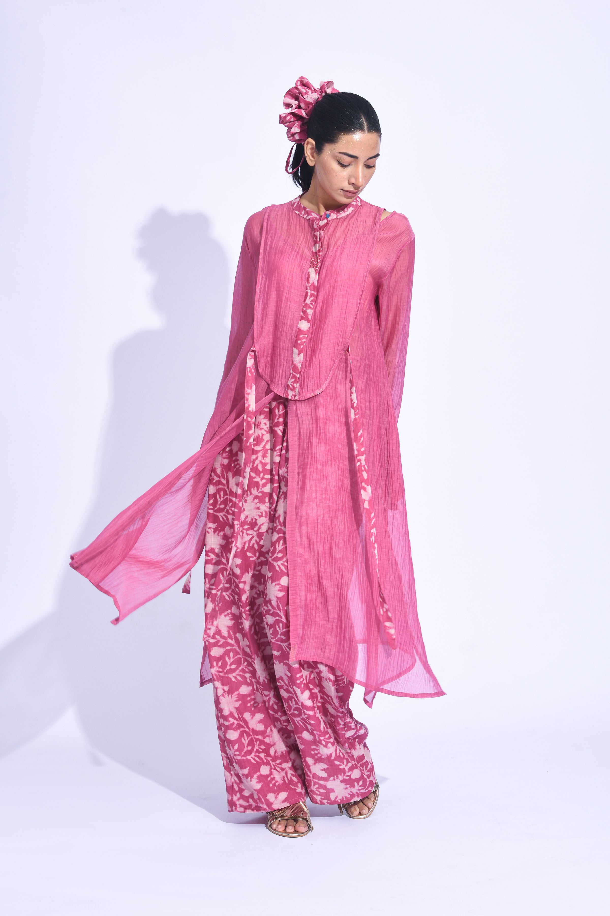 Sangria Mori Yoke Set