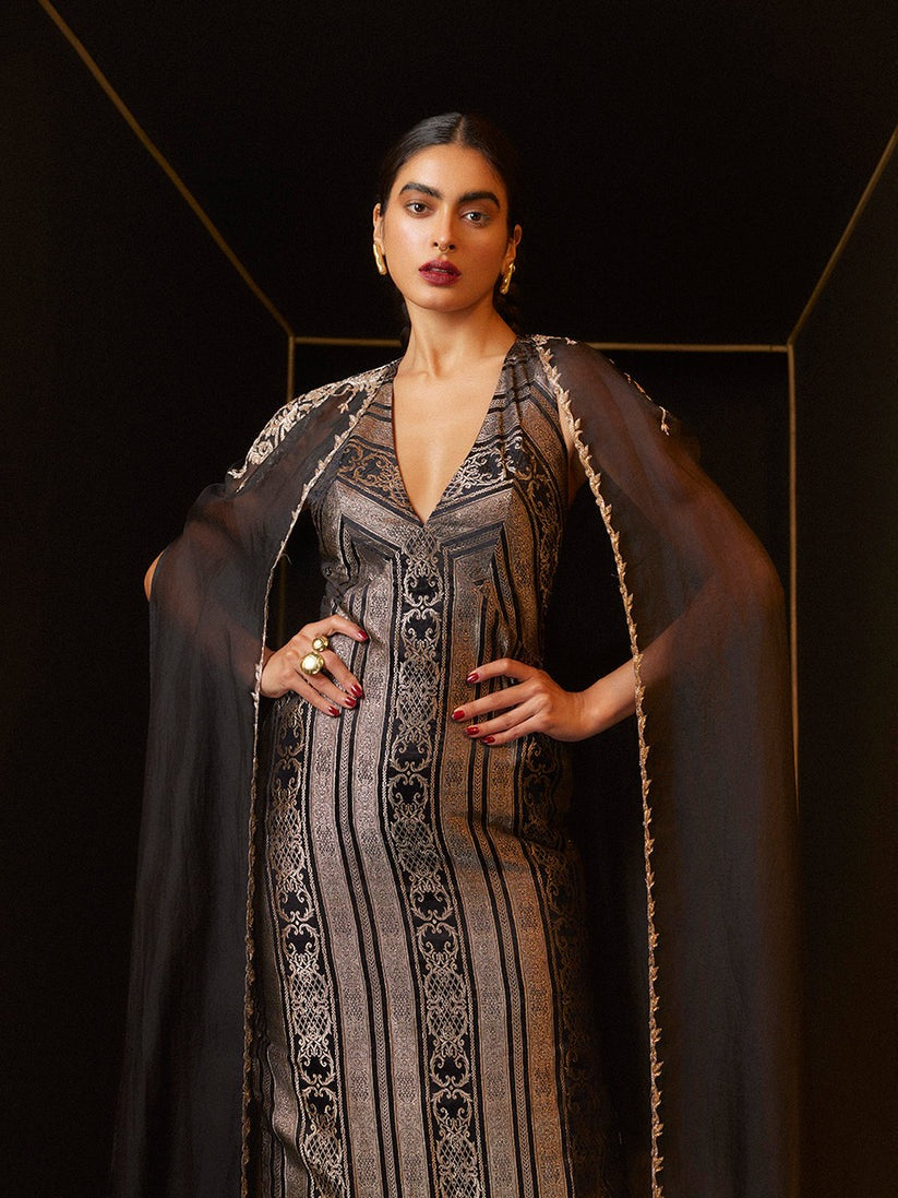 The Pristine Kurta Set In Black