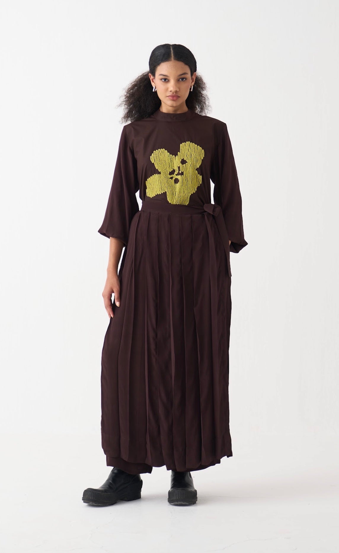 Floral Emb. Top Co-ord (set Of 2)