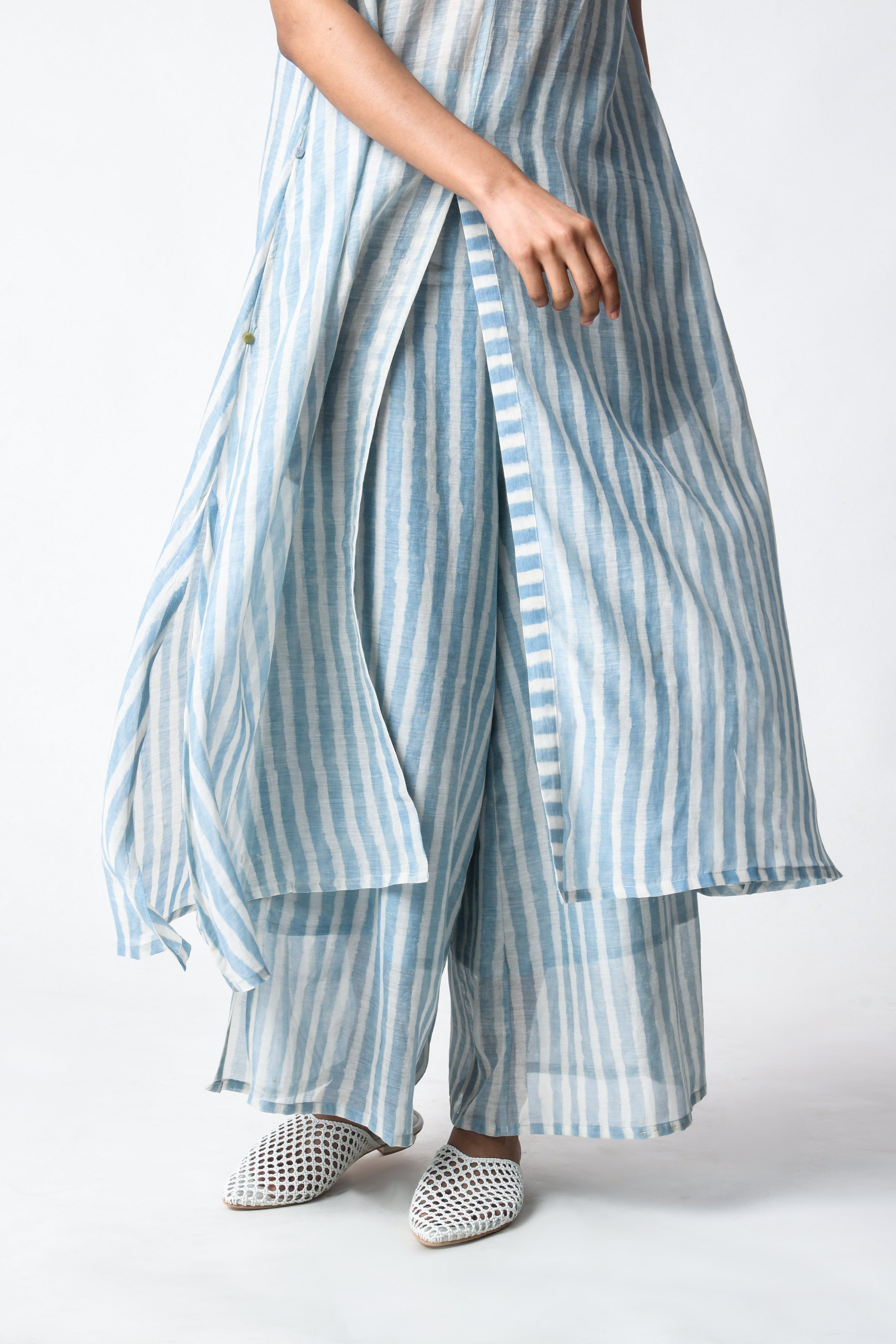 V Tunic Sky Set