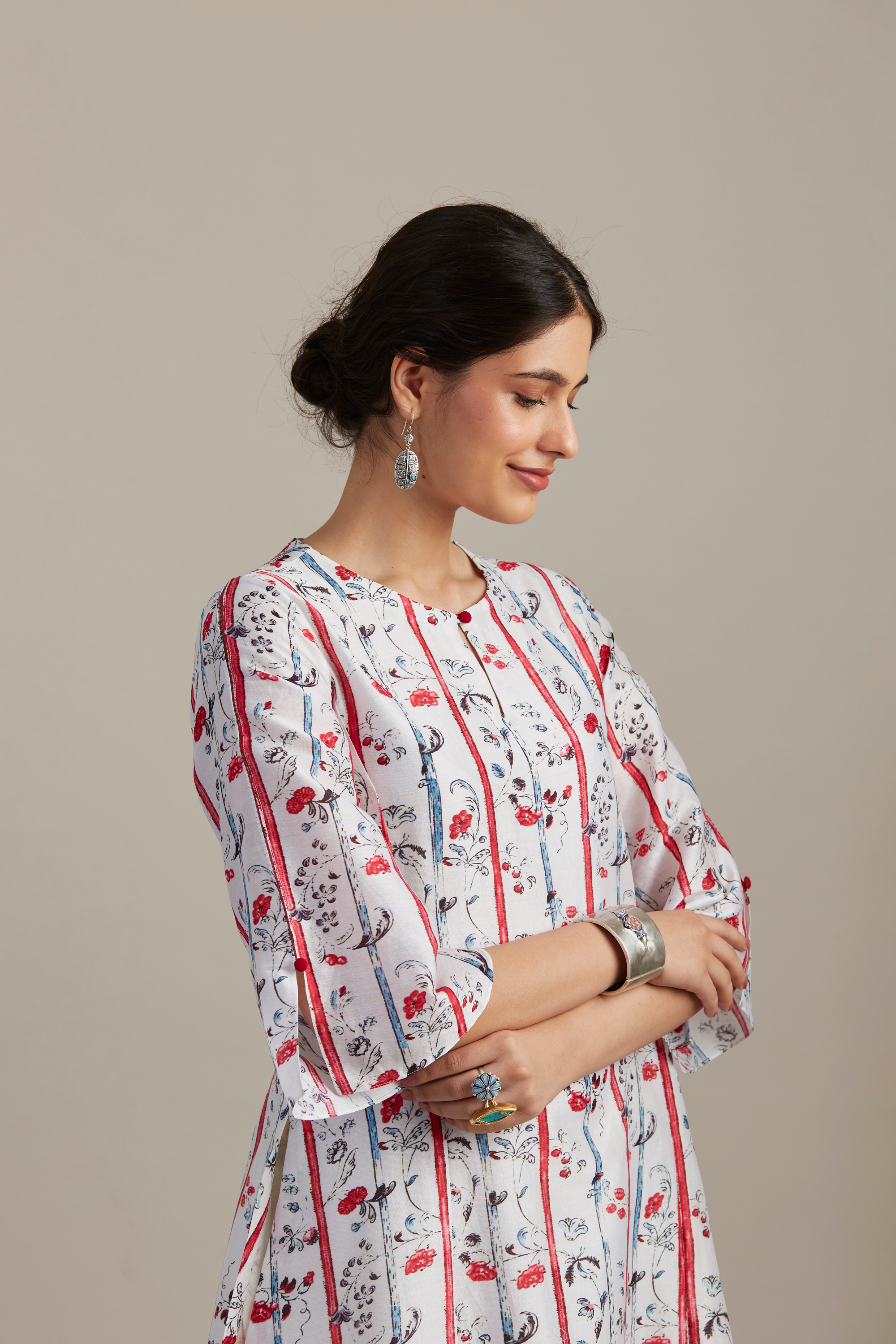 Pearl Floral Stripe Printed Silk Chanderi Kurta