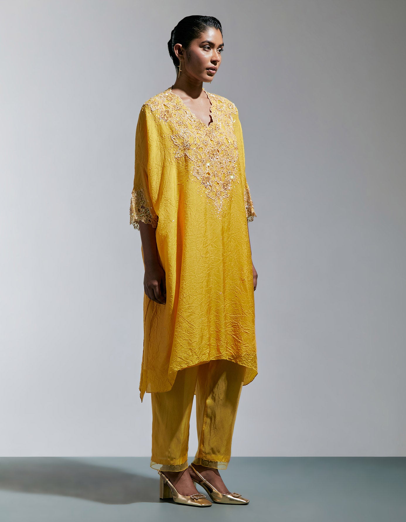 Amber Silk Kurta Set With Floral Thread Work
