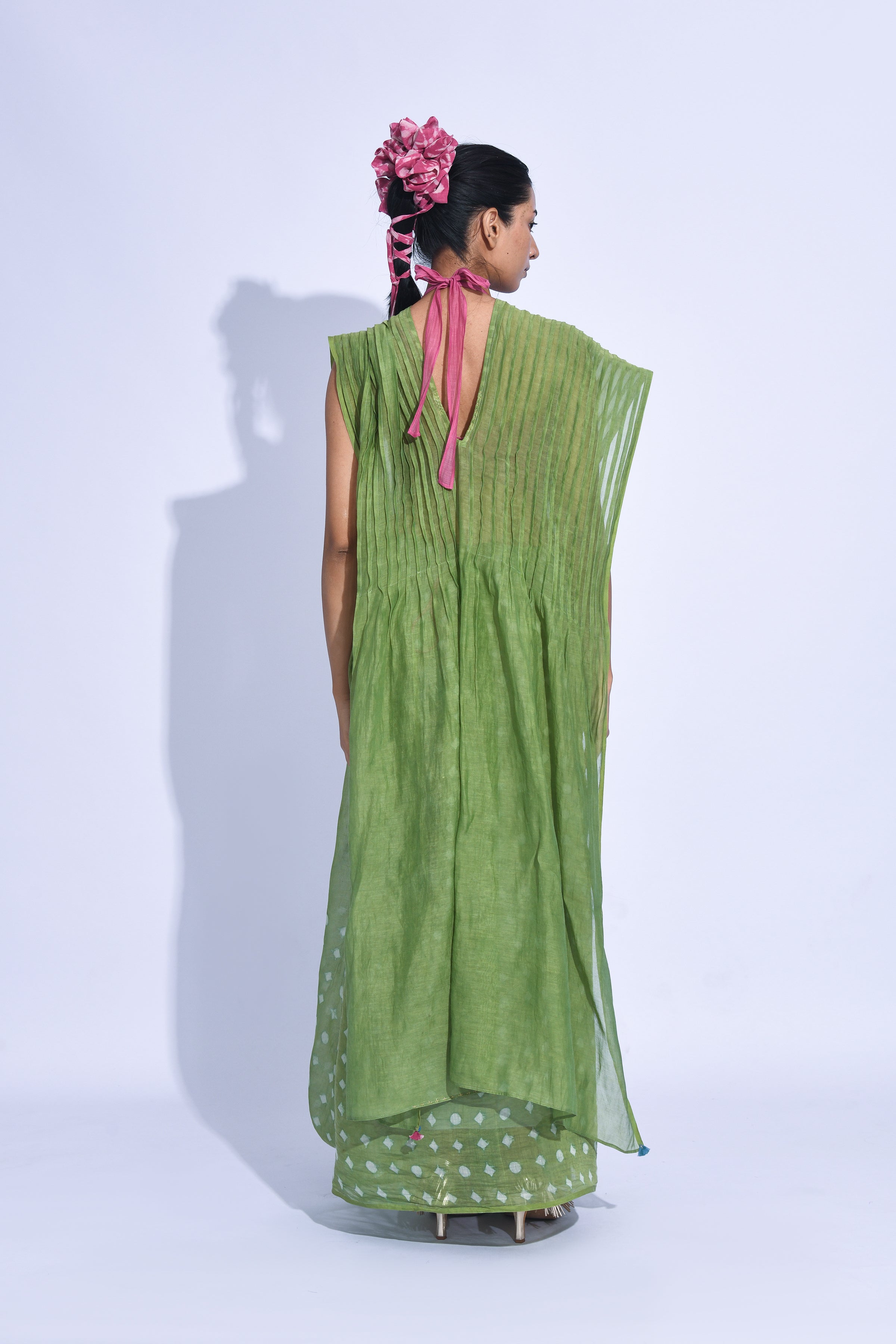 Nami Sari- Heena Tama