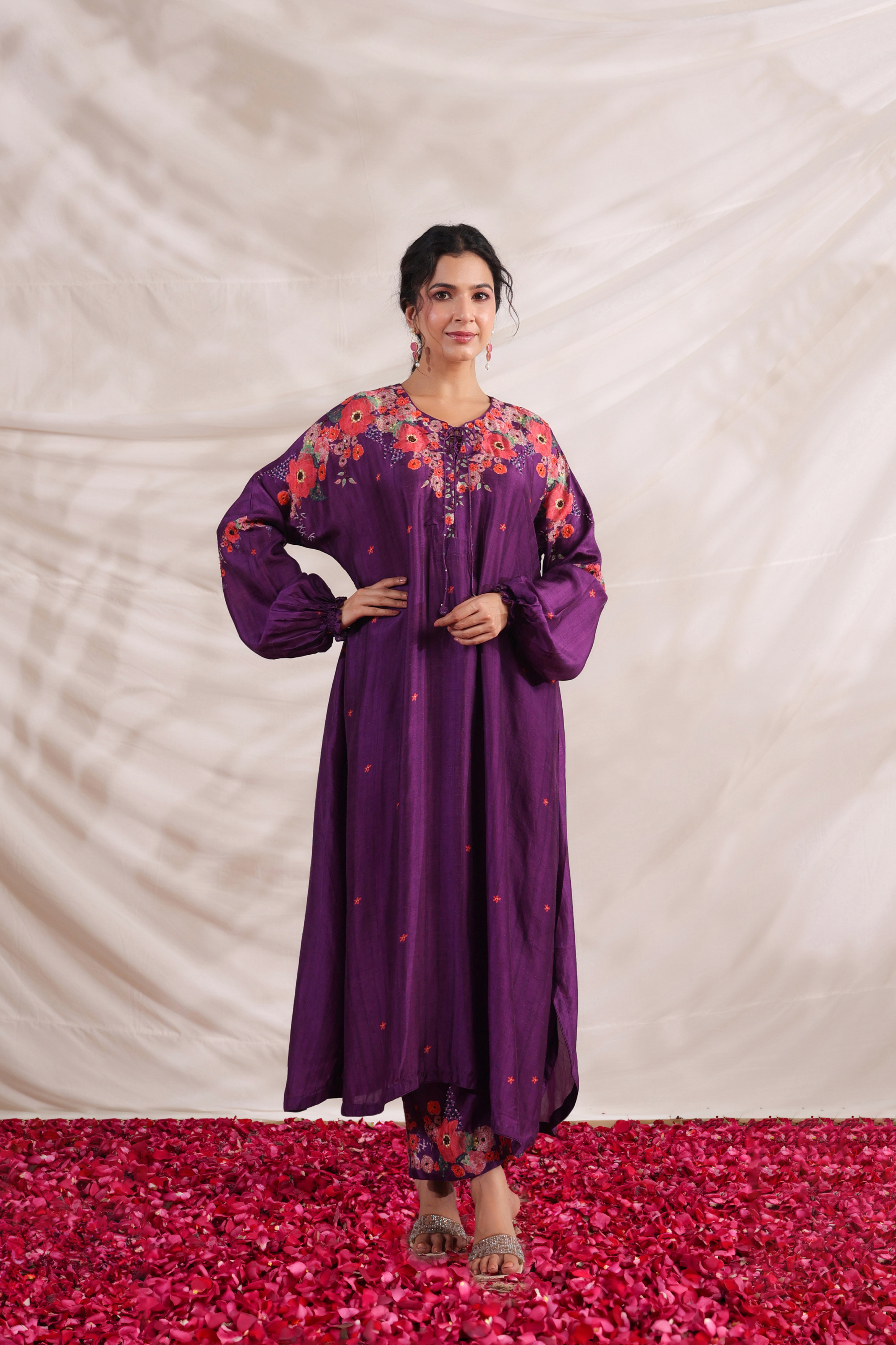 Bahaar Shoulder Embroidered Kurta Set