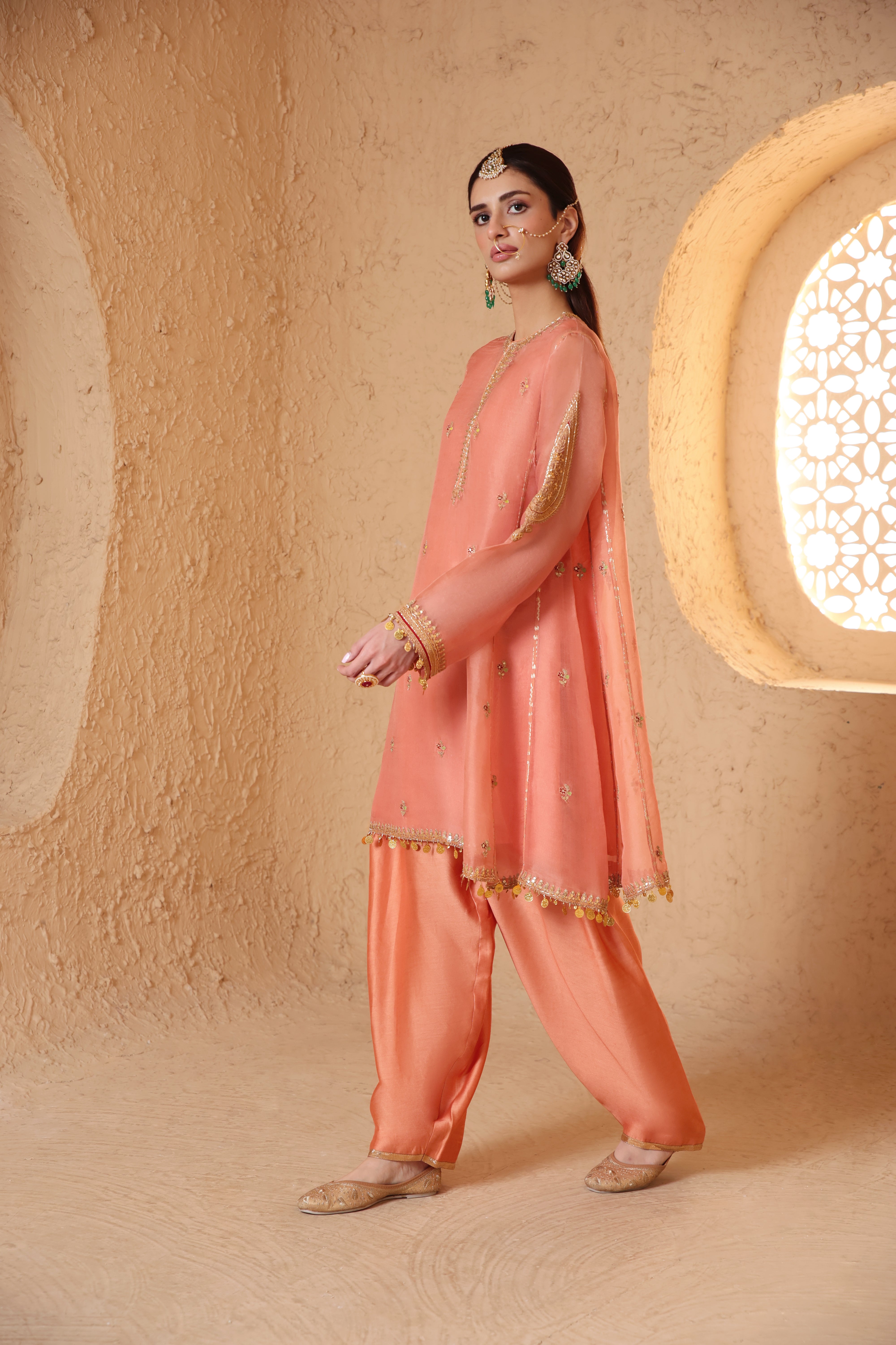 Mehrang Peach Short Pheran Kurta Set