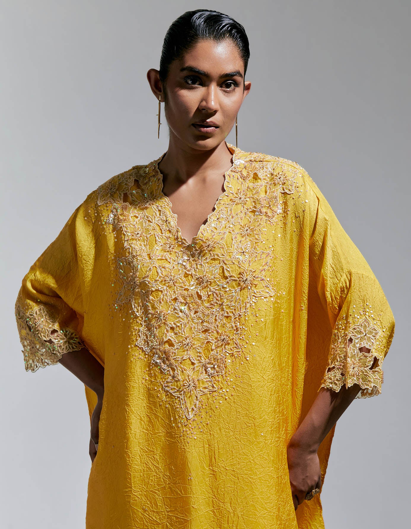 Amber Silk Kurta Set With Floral Thread Work