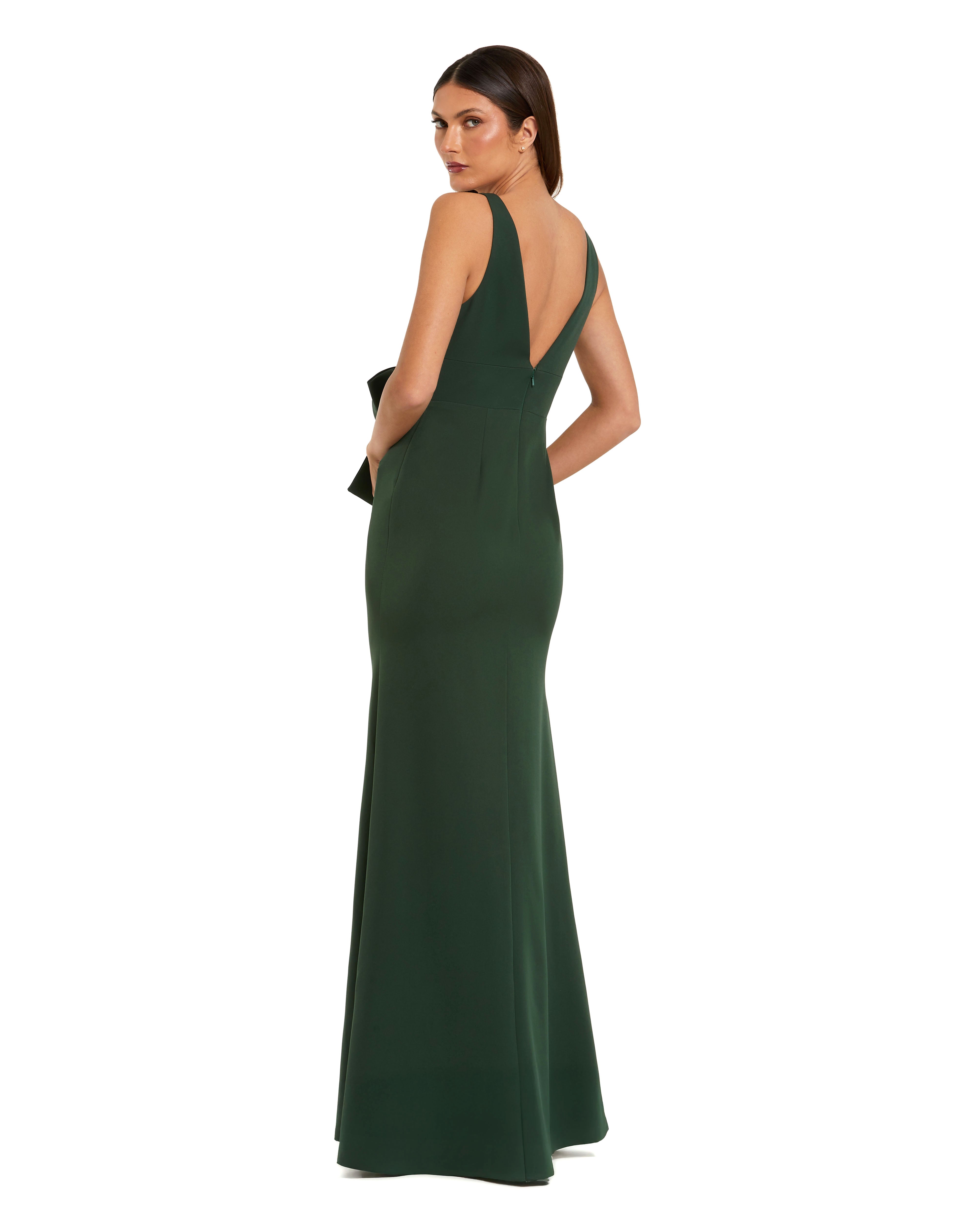 Green Crepe Sleeveless V-neck Gown With Bow