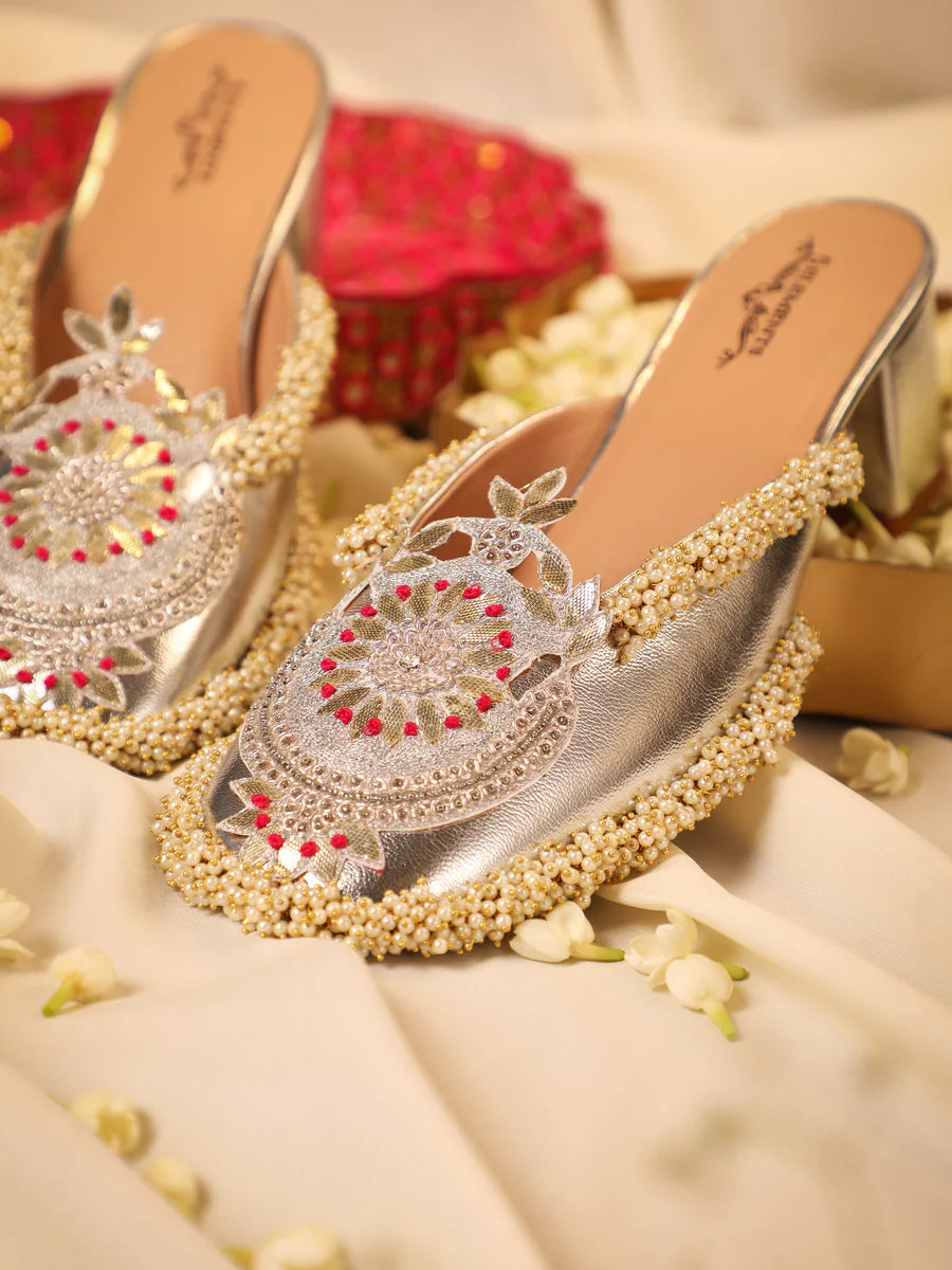 Silver Crown Heel