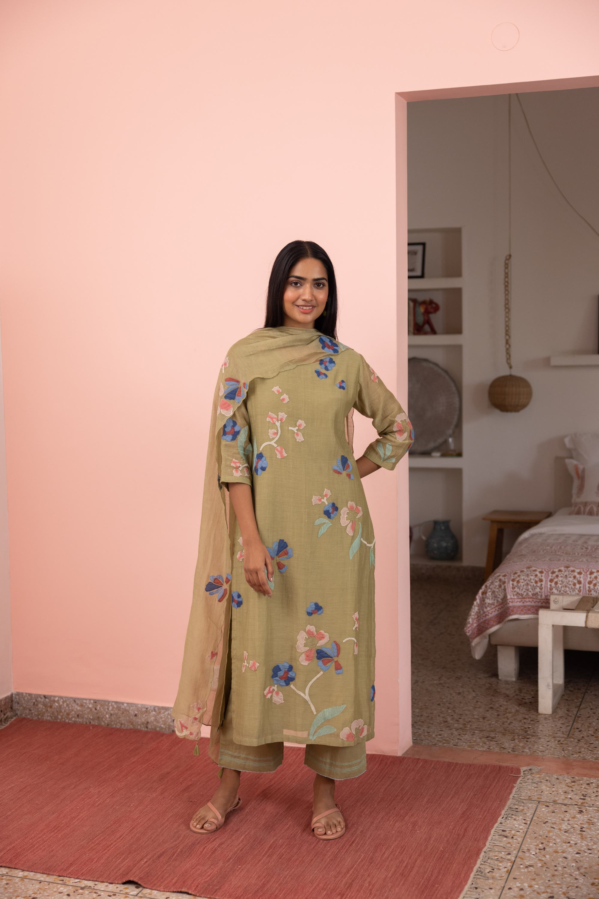 Fern Floral Applique Kurta Set