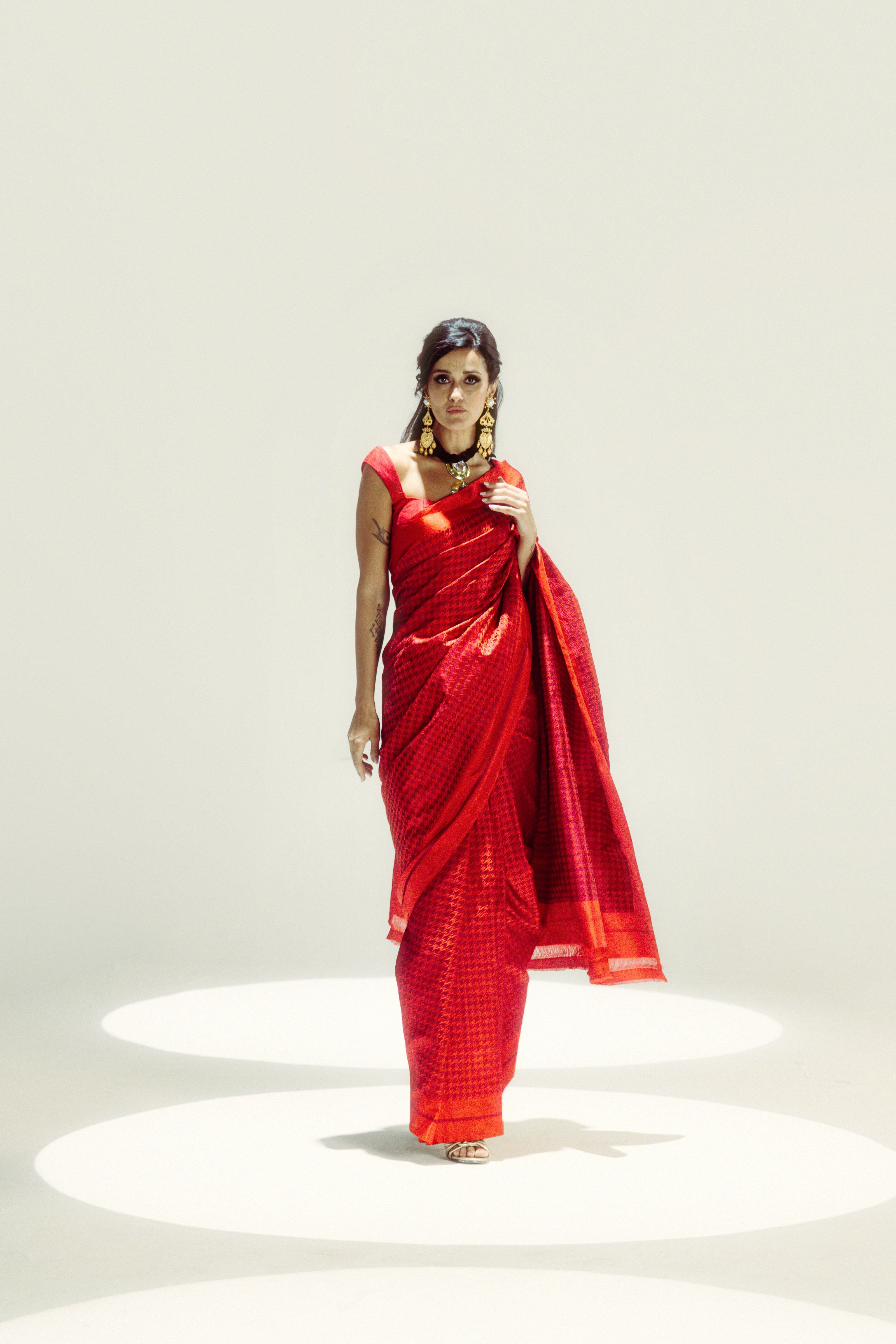 Red Resham Houndstooth