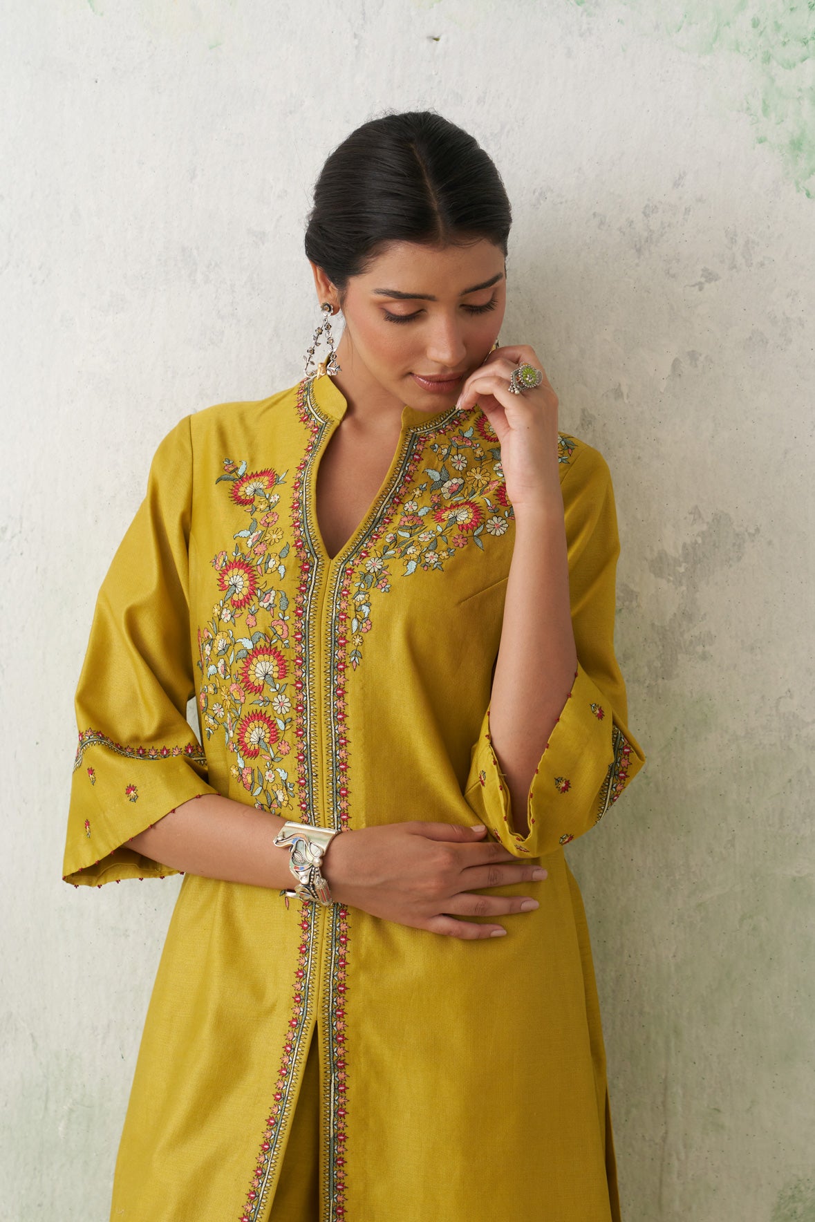 Kashmiri Kurta Set