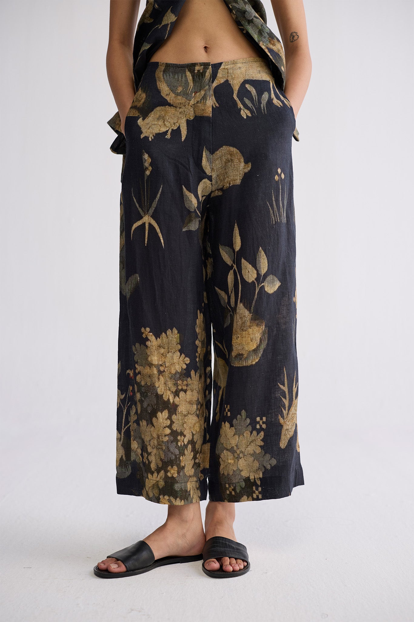 Banyan Halterneck Waistcoat & Pants Set