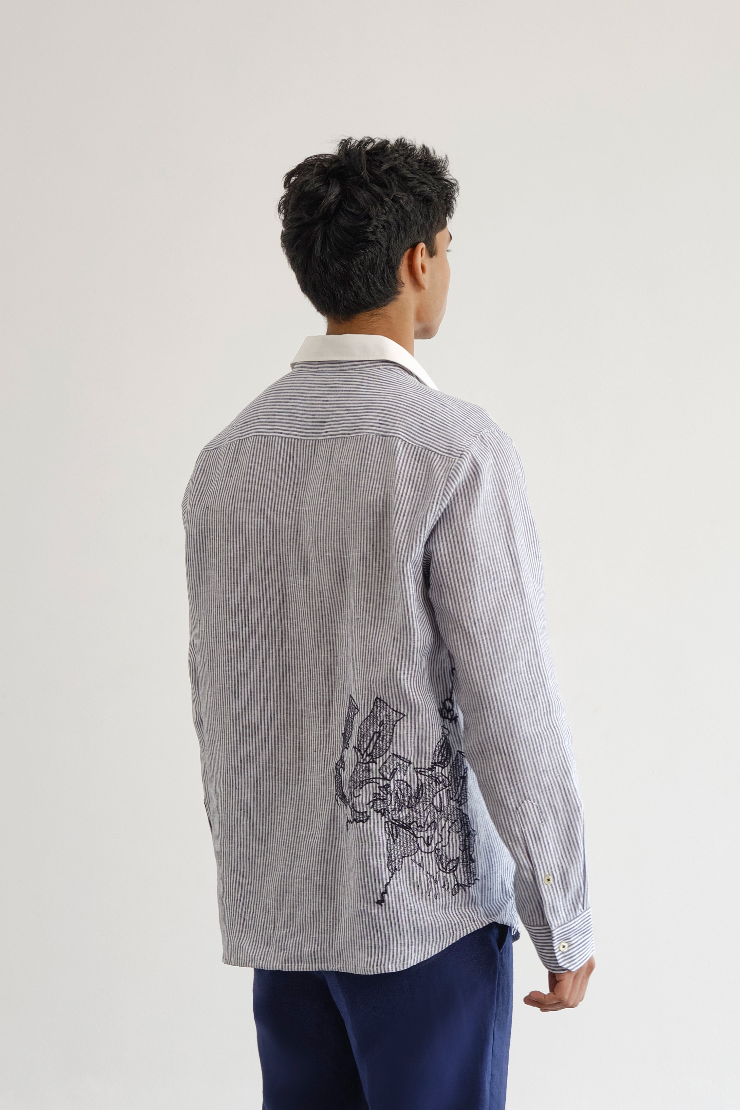 Swinging Jhoomar Shirt