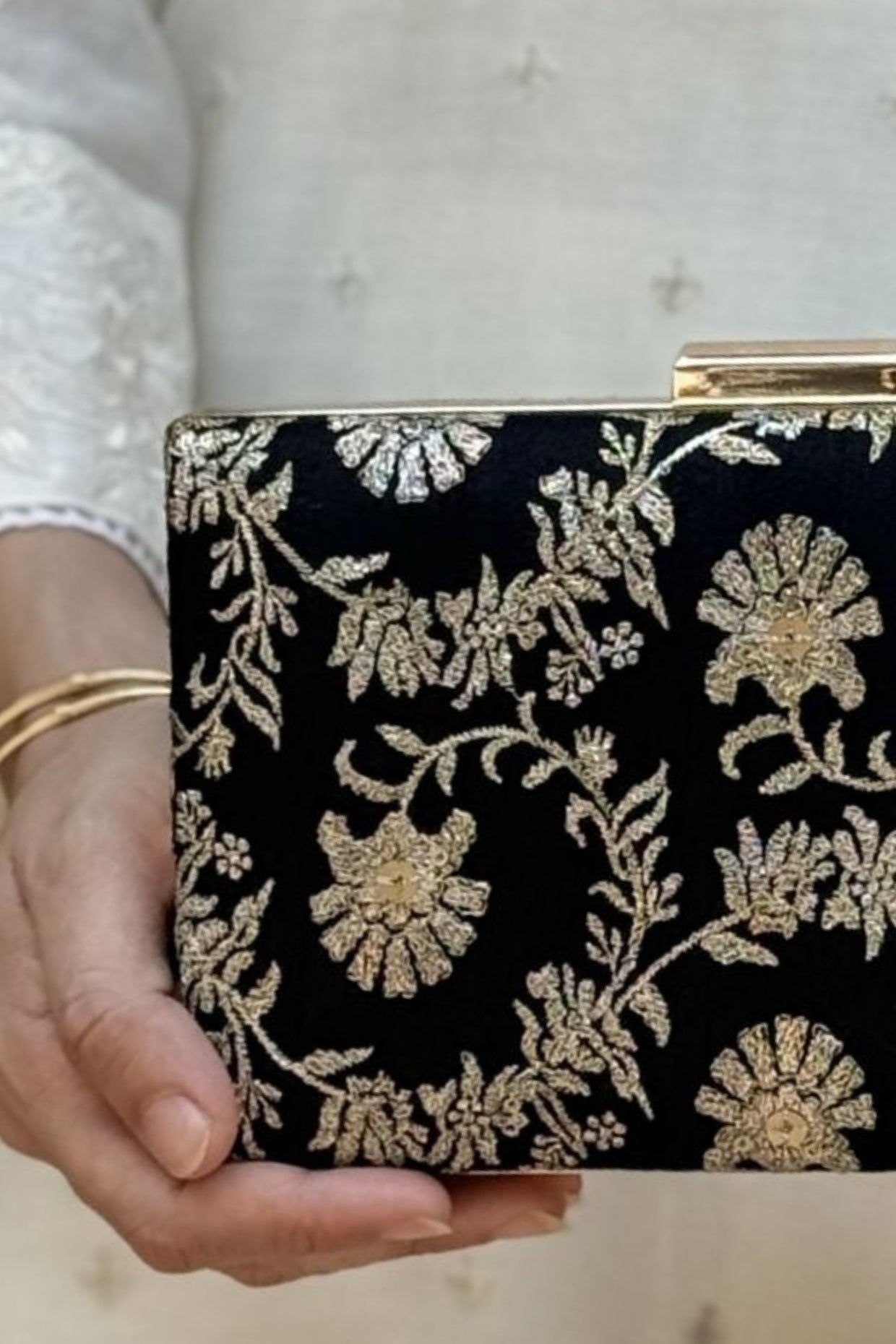 Bodhi Embroidered Sleek Clutch - Black
