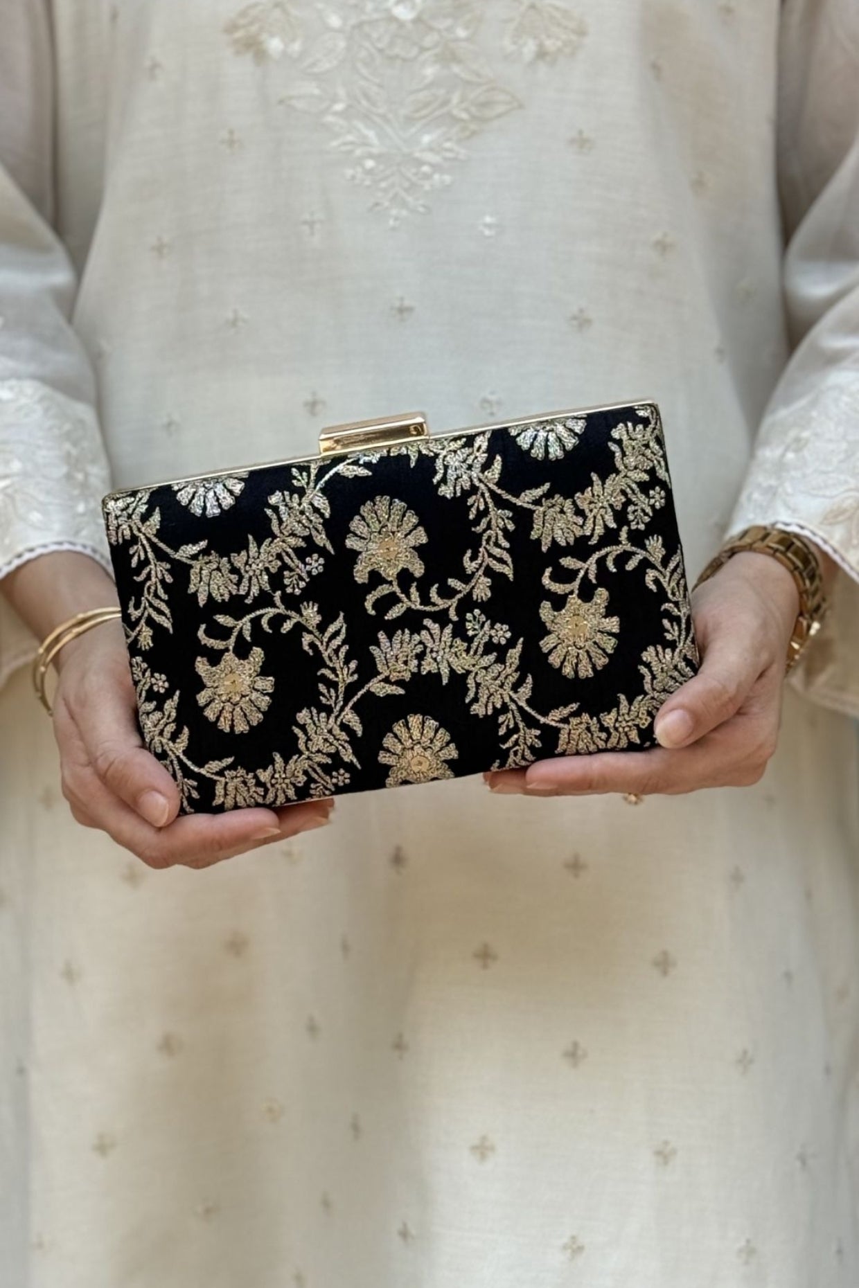 Bodhi Embroidered Sleek Clutch - Black