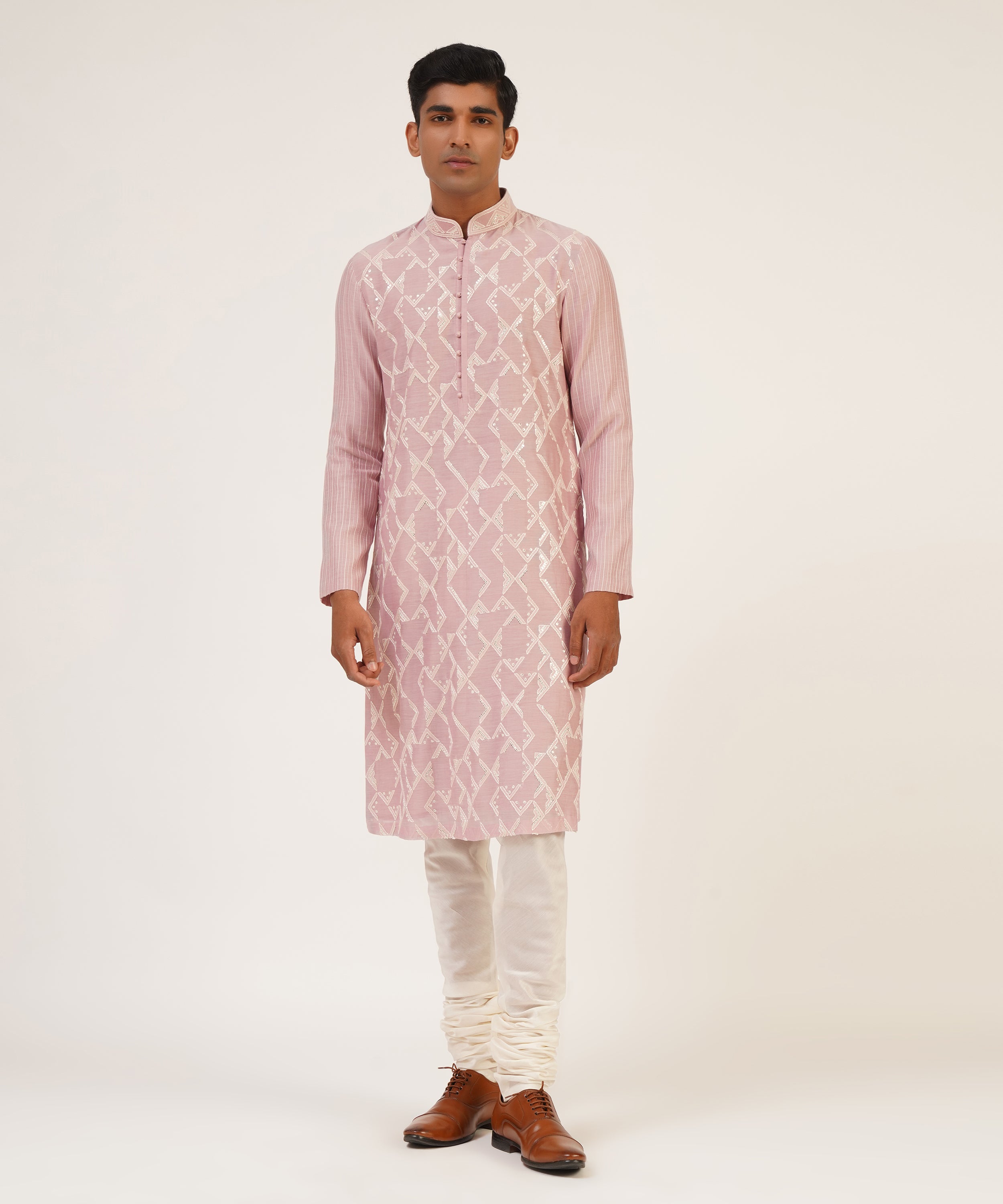 Thread Embroidered Kurta Set