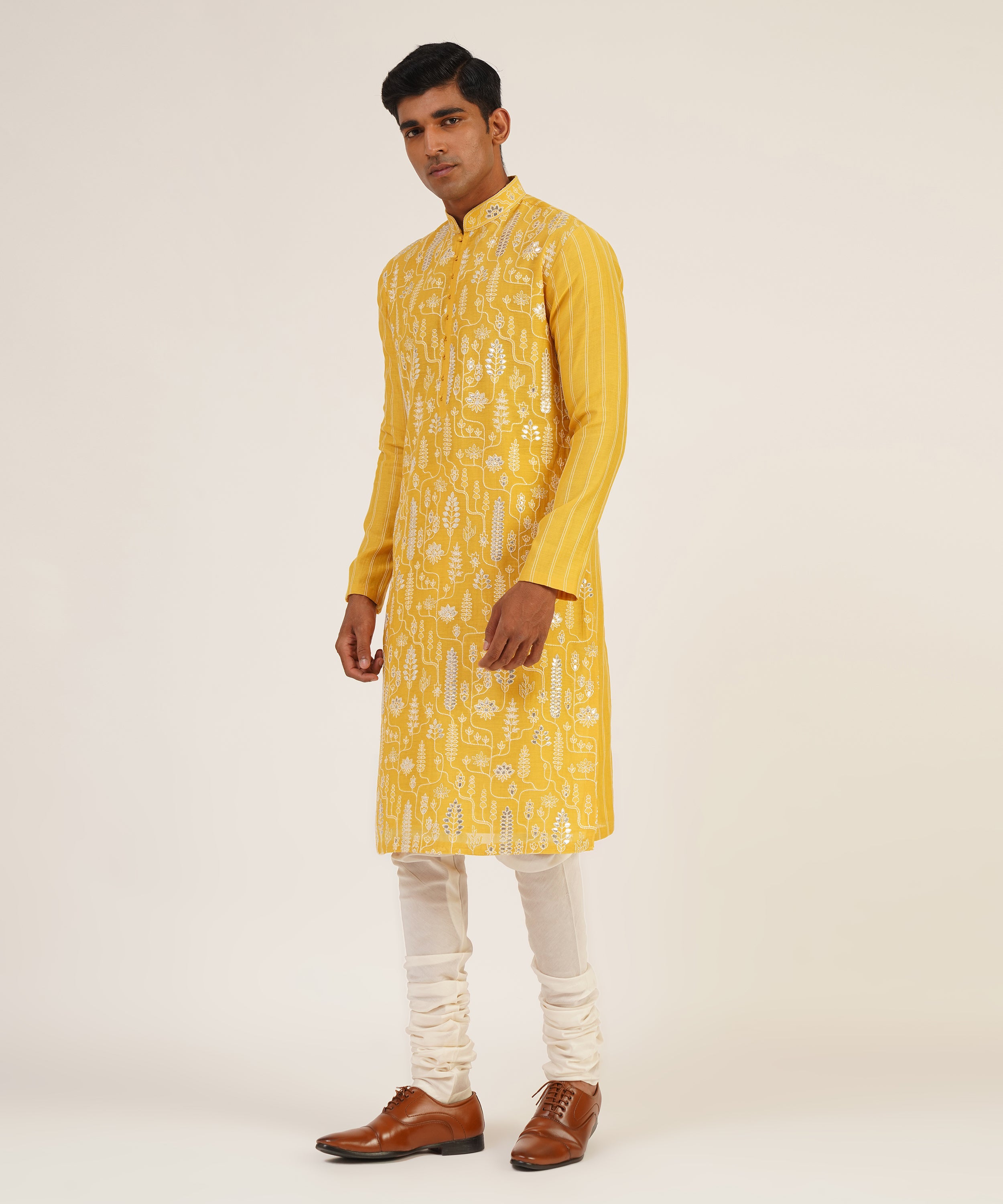 Embriodered Kurta Set