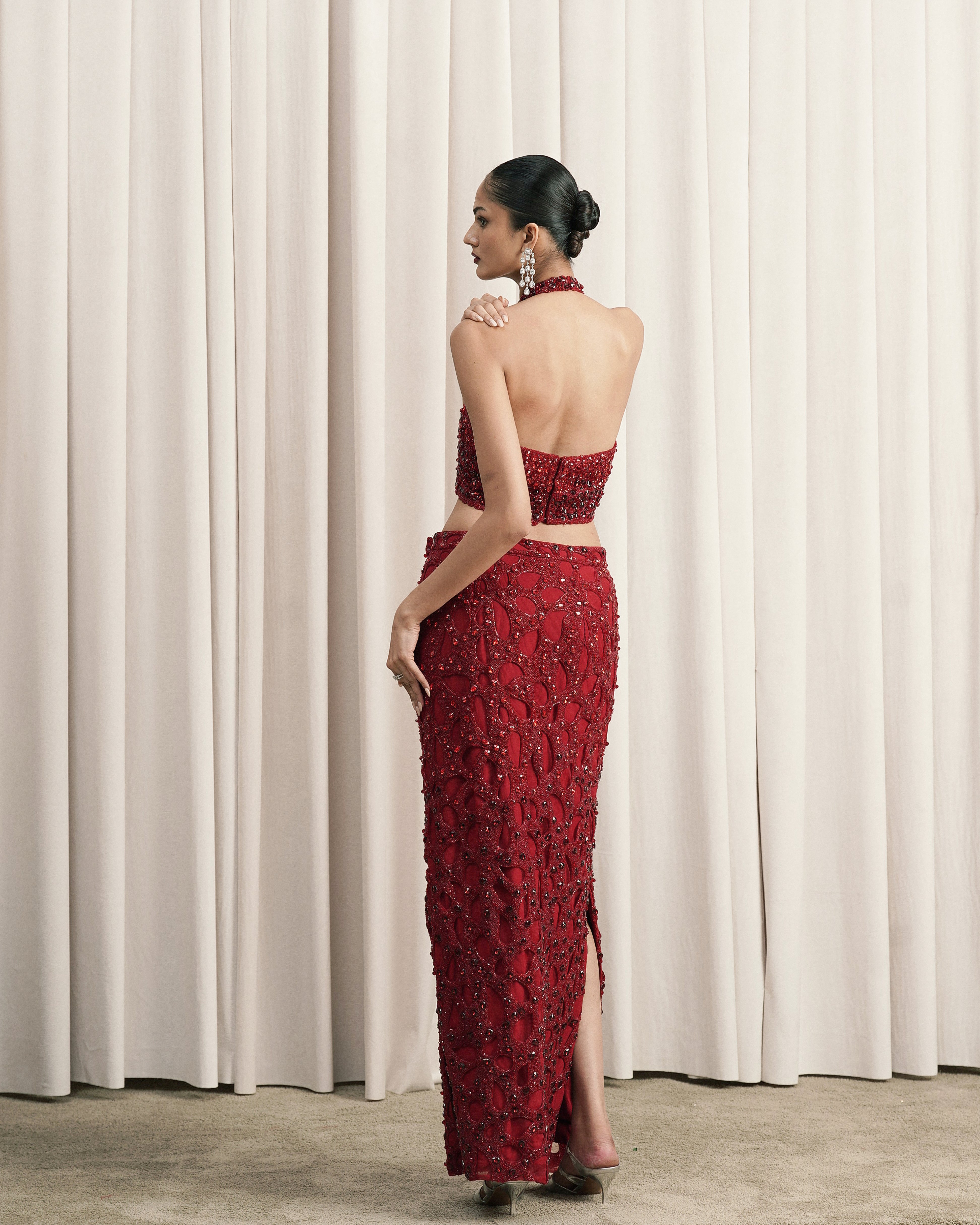 Red Halter-neck Top With Slit Skirt