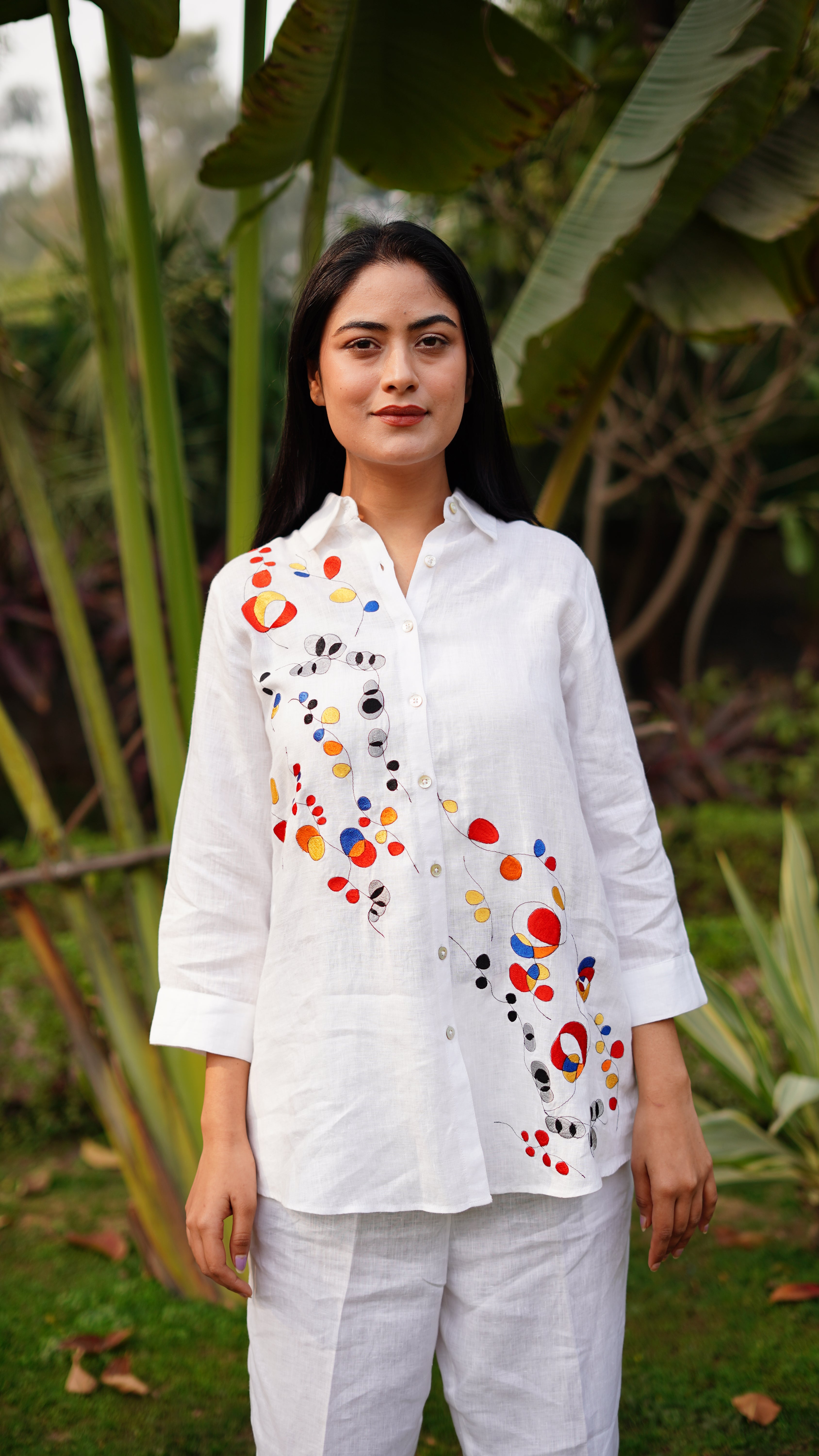 White Ringle Embroidery shirt