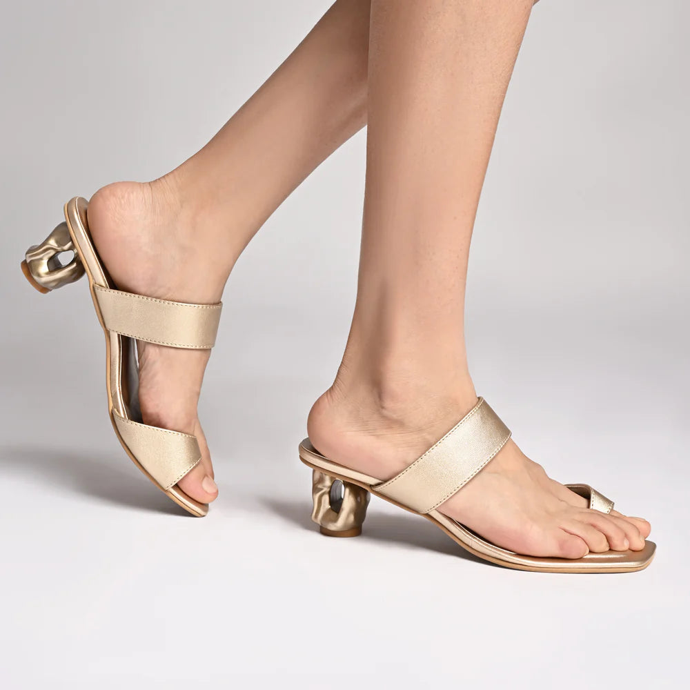 Dahlia Champagne Gold Heel