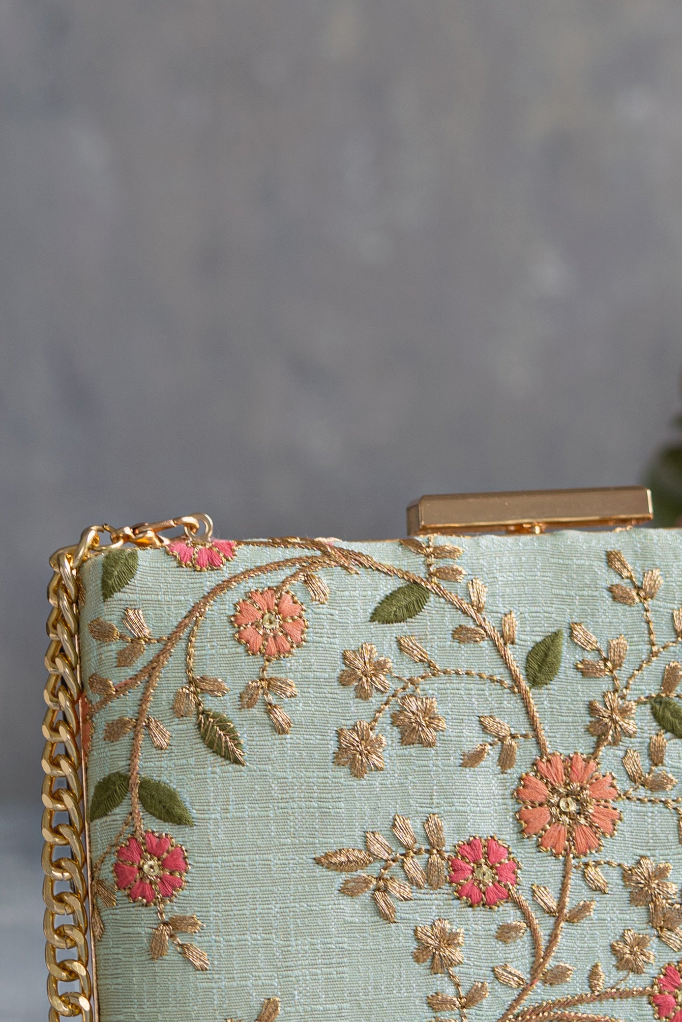 Floral Creeper Box Clutch Mint