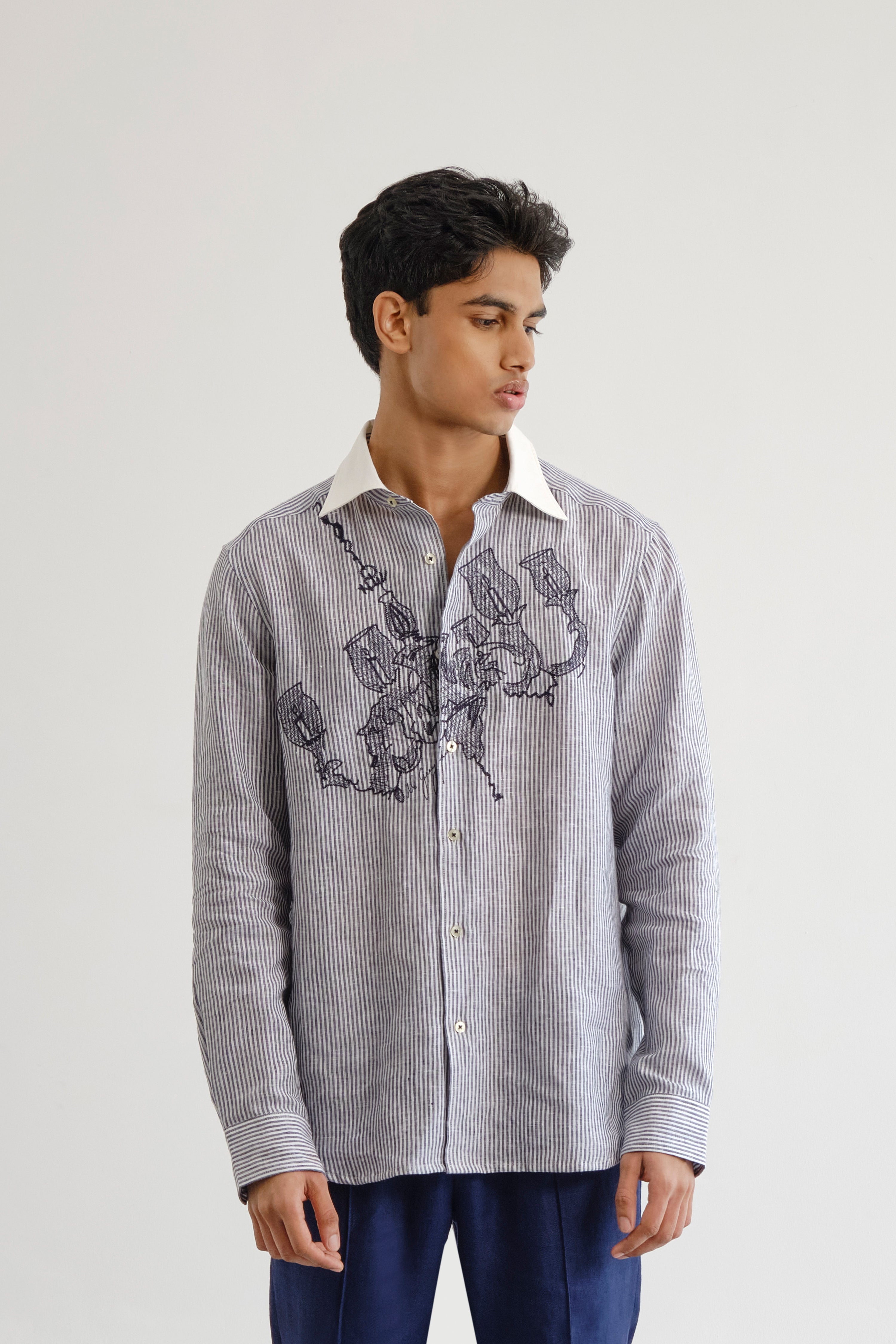 Swinging Jhoomar Shirt