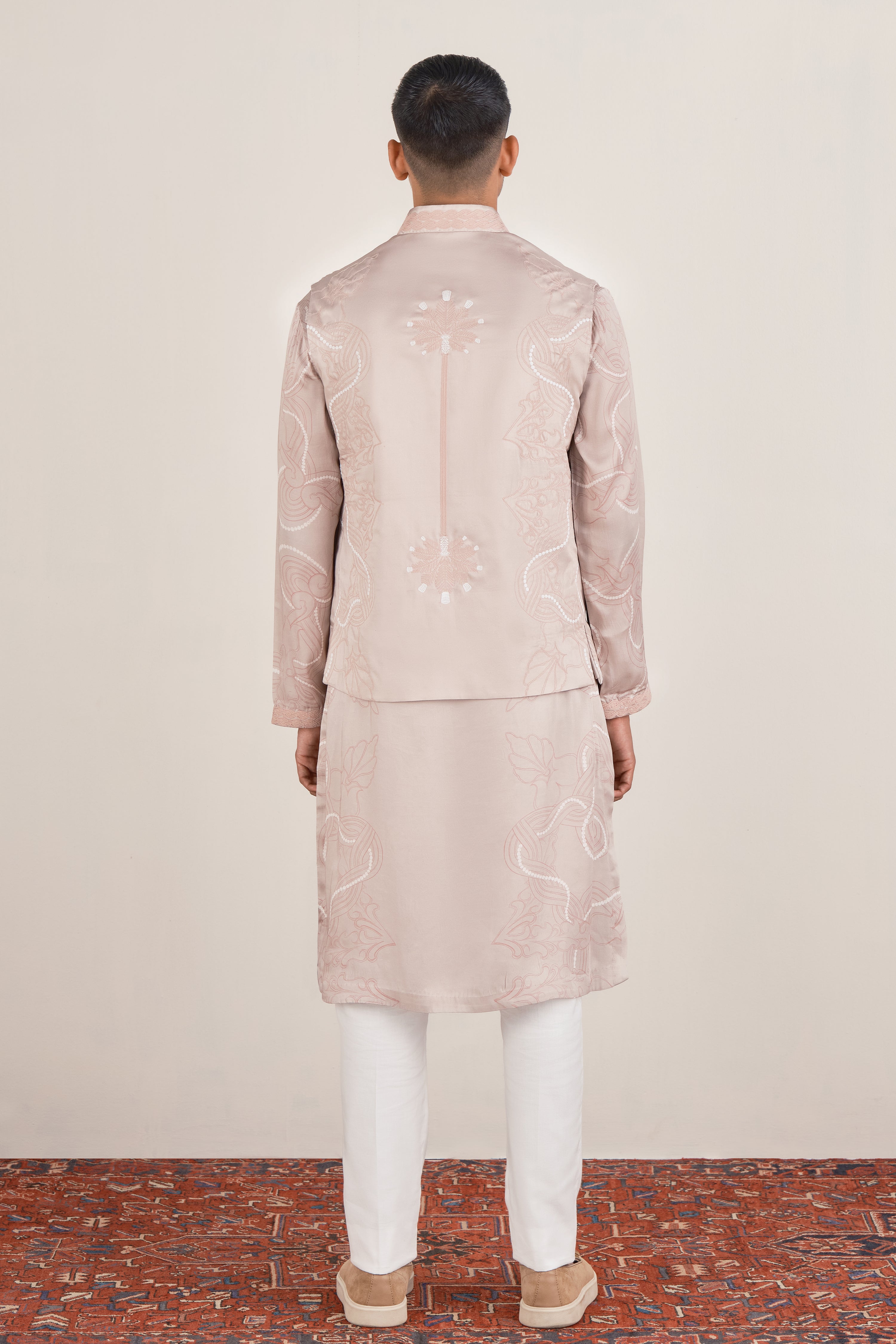 Queen's Necklace Bandi