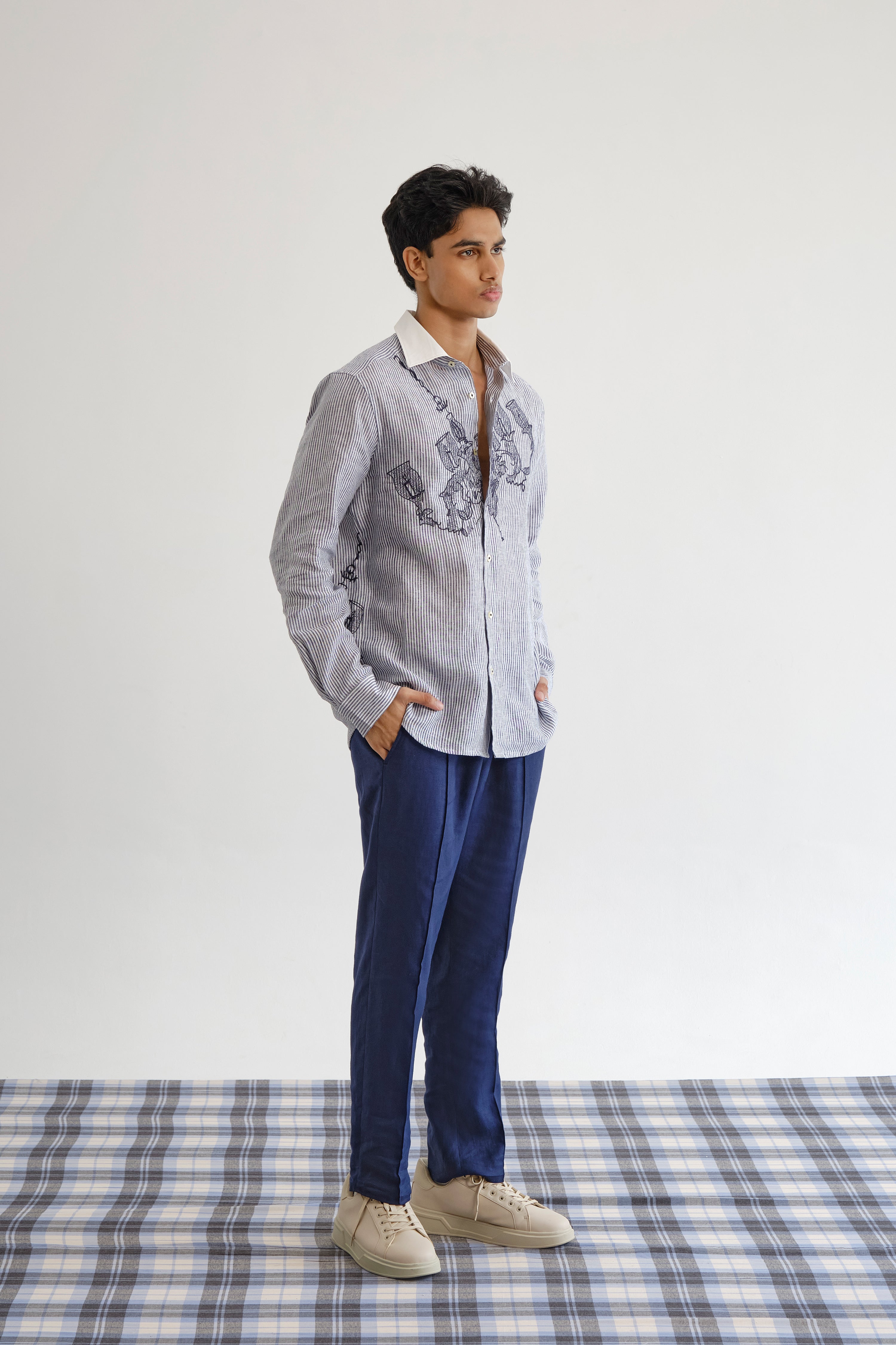 Swinging Jhoomar Shirt