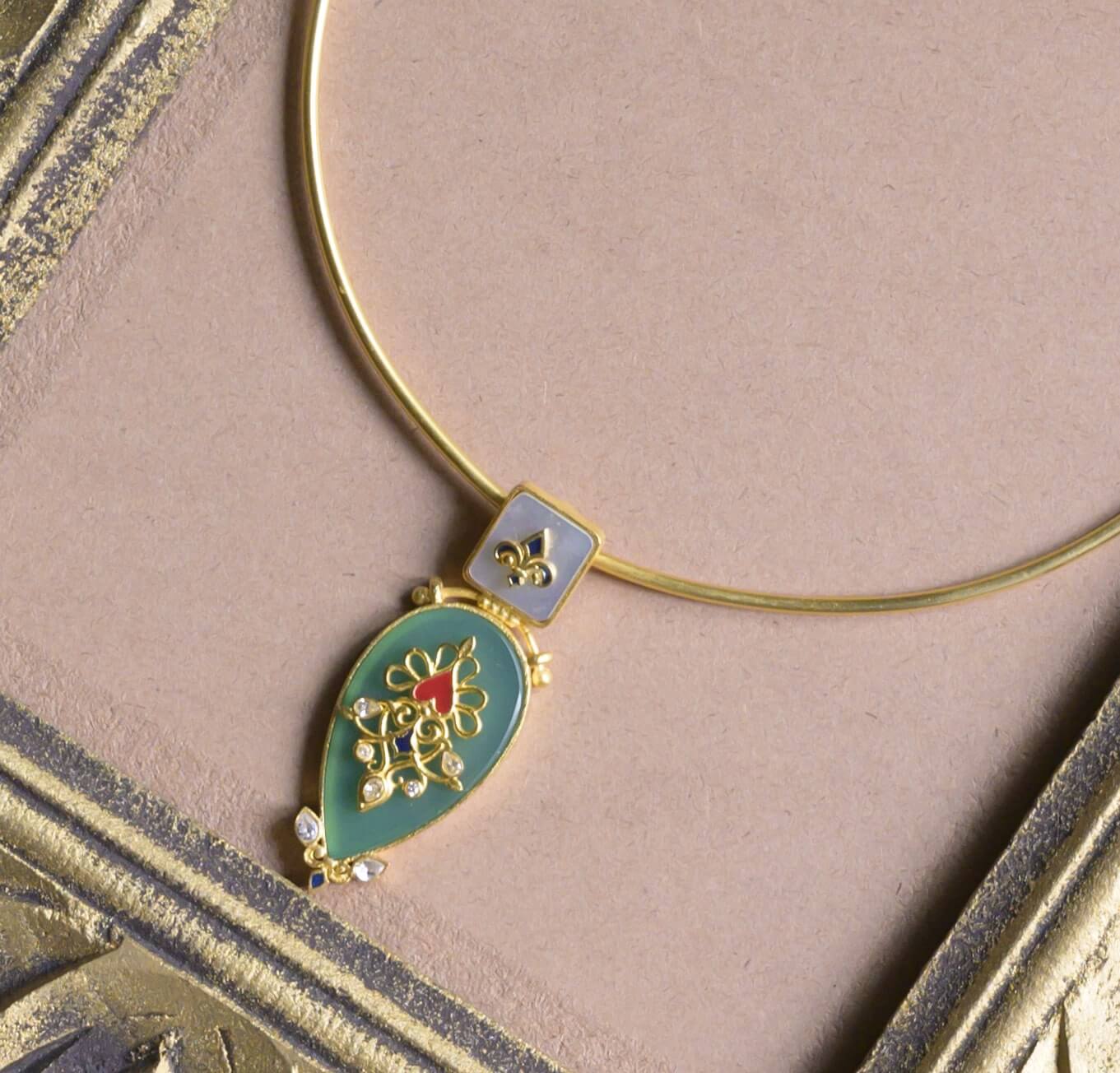 Grandma's Treasure Collar Necklace