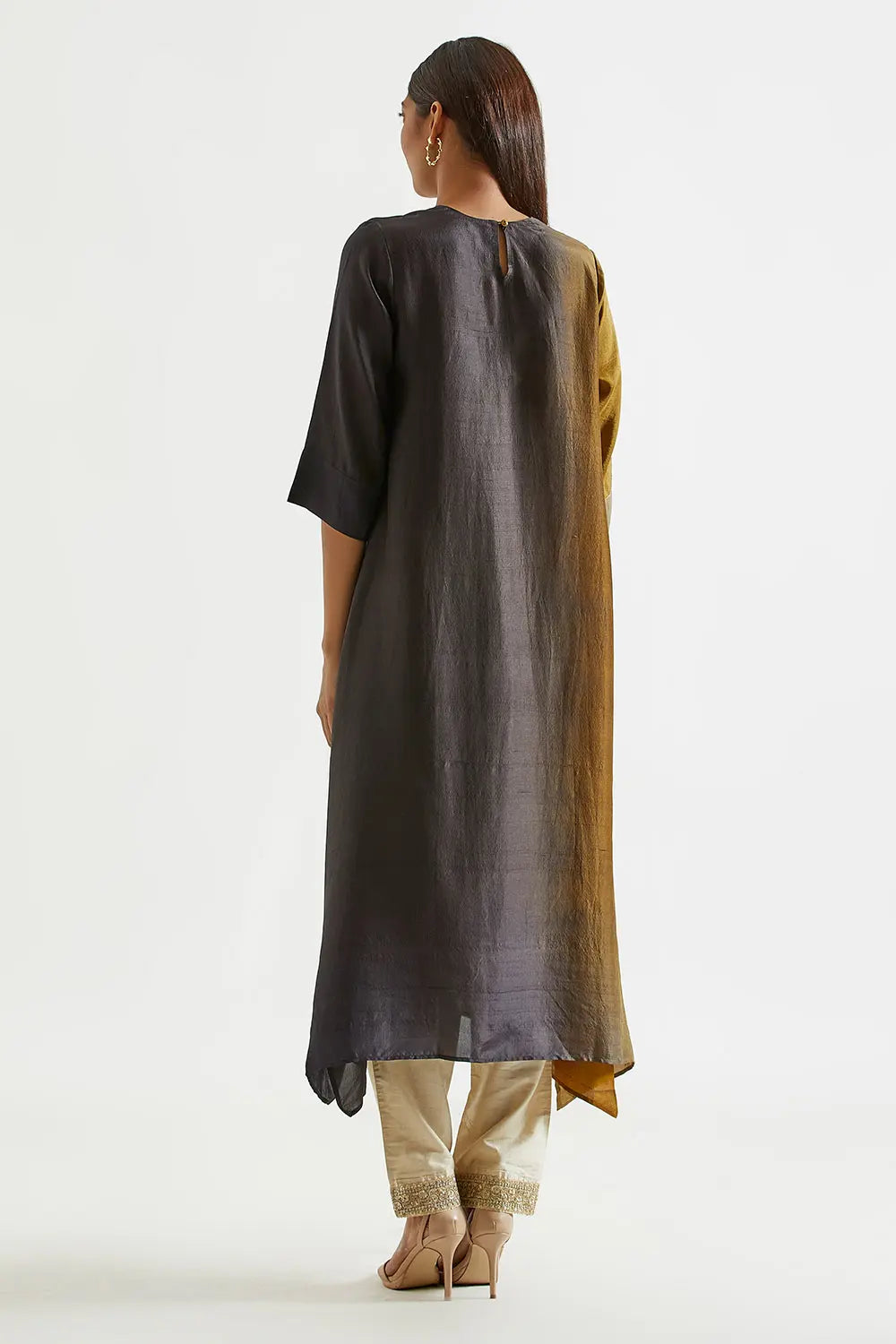 Assyemtrical Ombre Kurta with Stole (2pc)