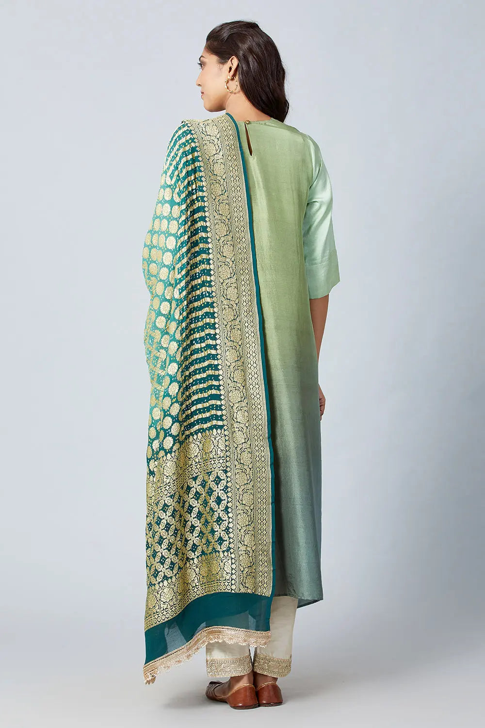 Ombre Kurta with Zari Banarasi Bandhej Dupatta (2pc)