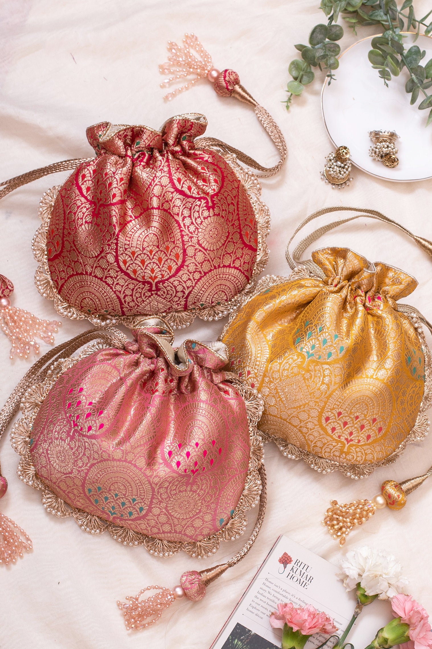 Kashi Pink Banarasi Potli