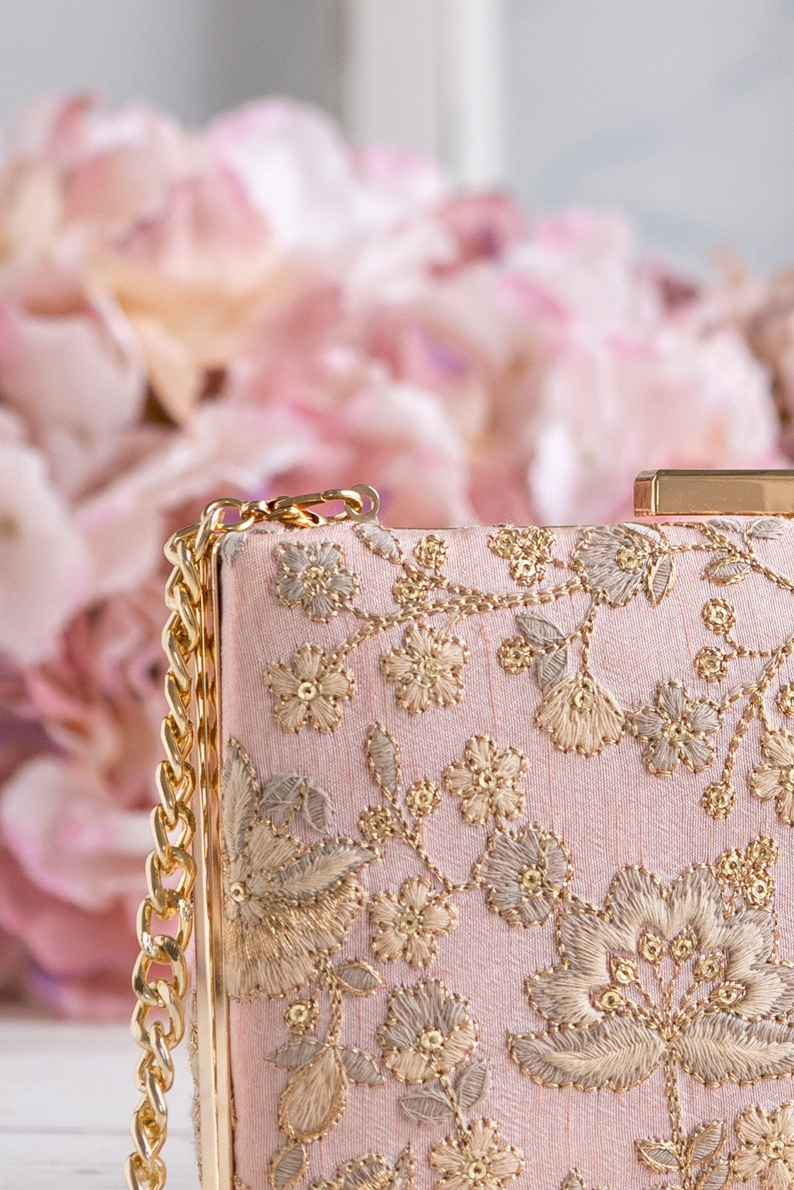 Leya Embroidered Clutch With Sling Peachy Pink