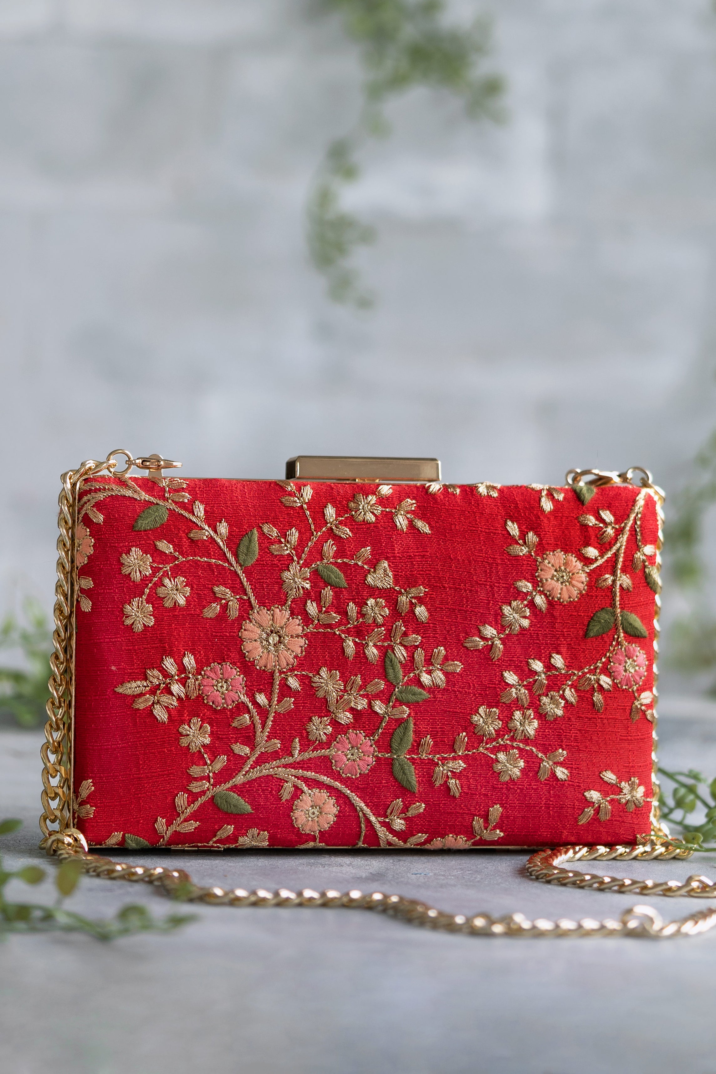 Floral Creeper Box Clutch Red